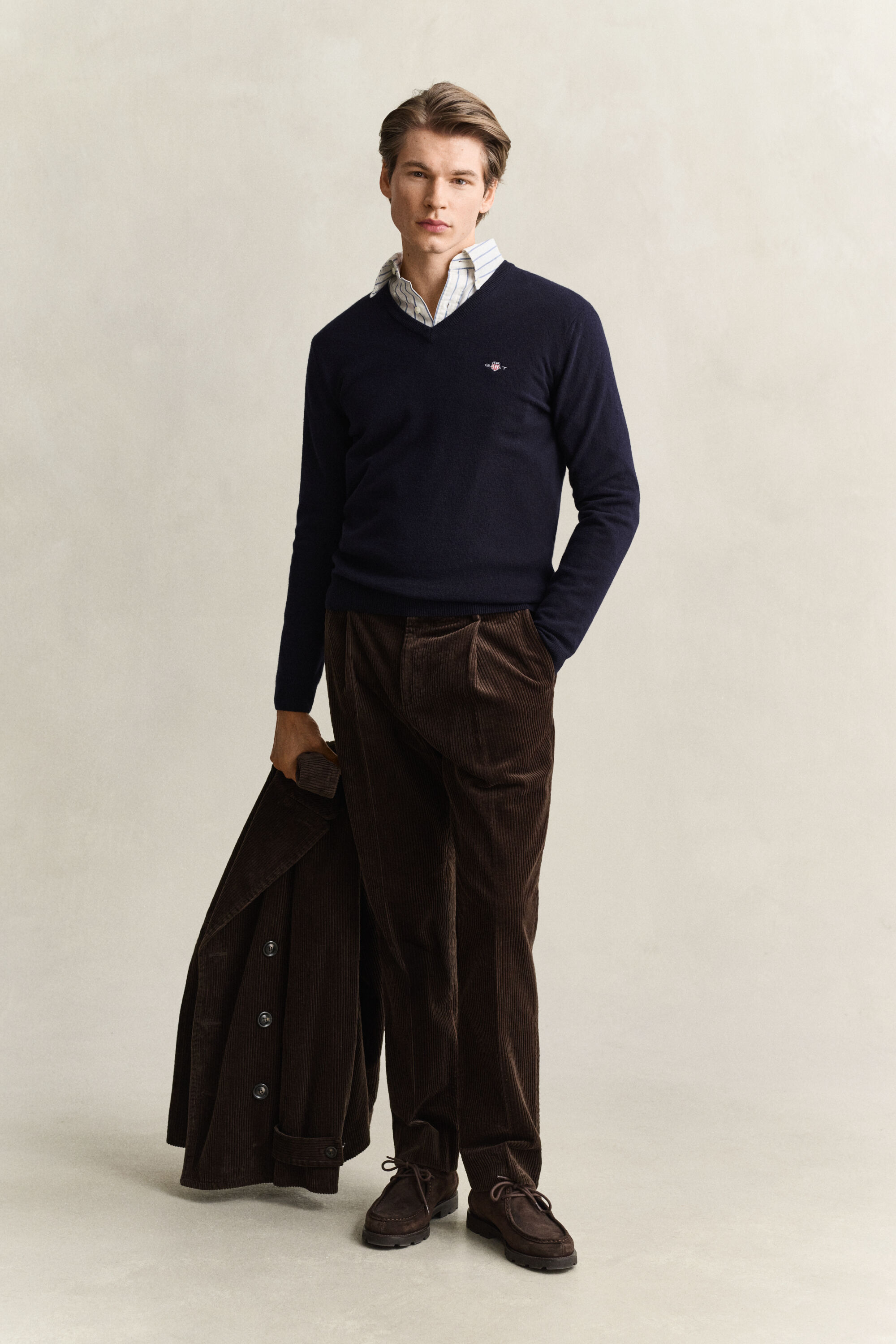 Maglia con scollo a V in lana d’agnello
