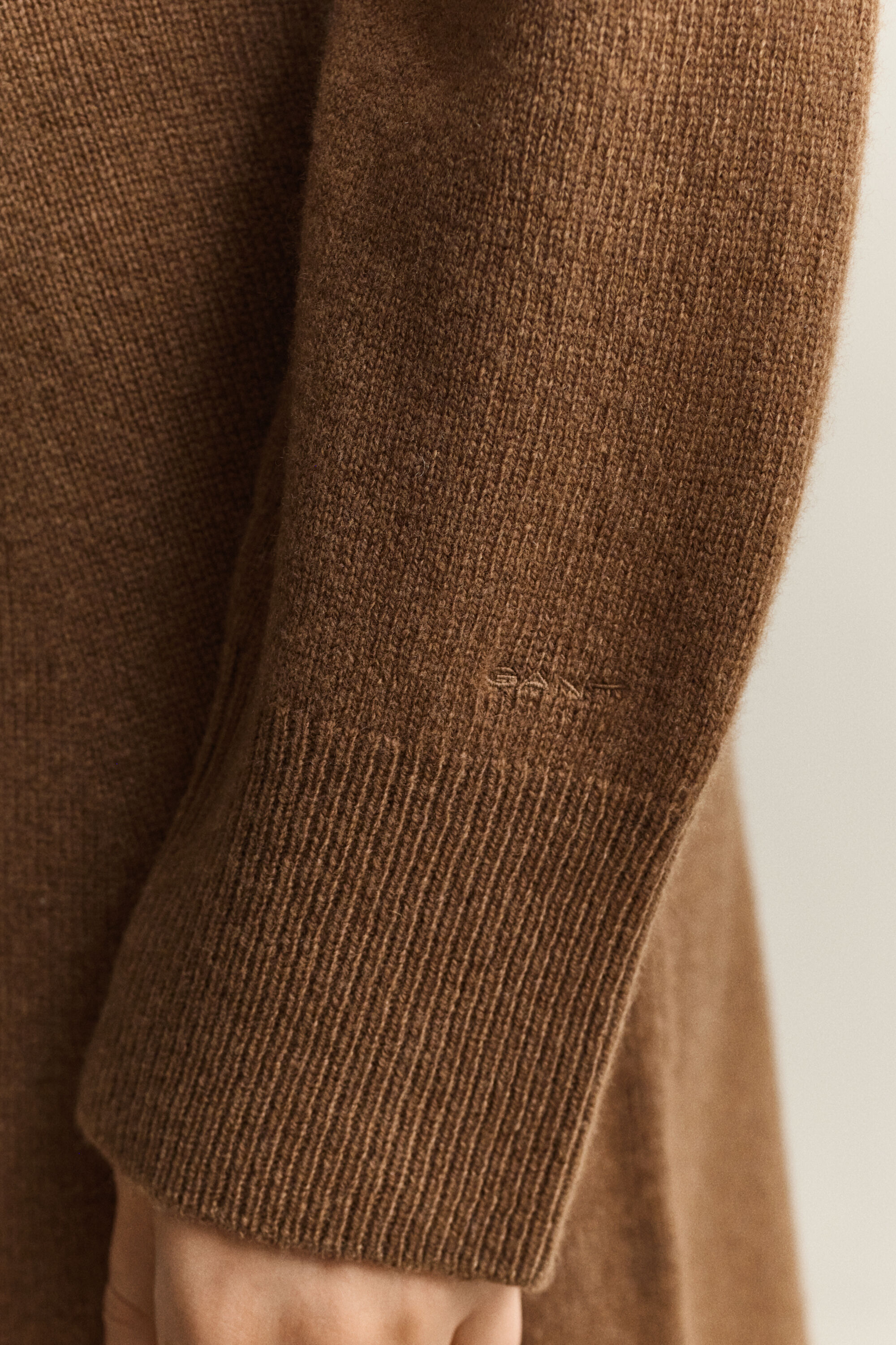Abito a collo alto in misto lana-cashmere