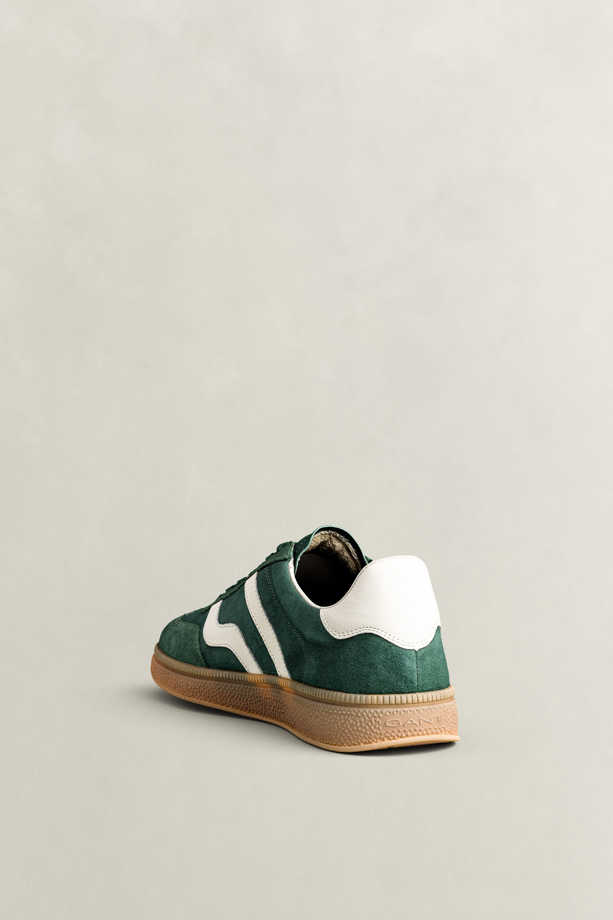 Sneakers Cuzmo in camoscio