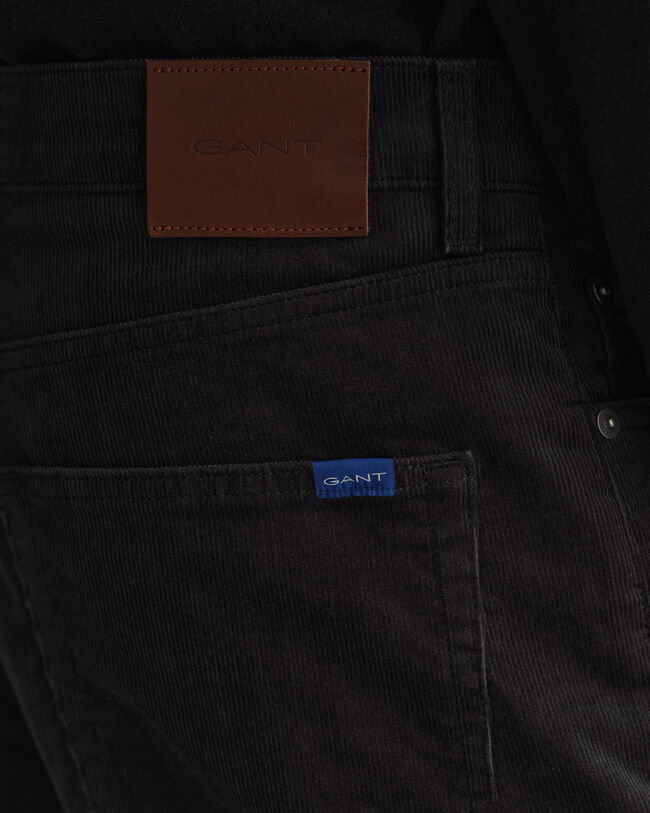 Jeans Hayes in velluto a coste slim fit