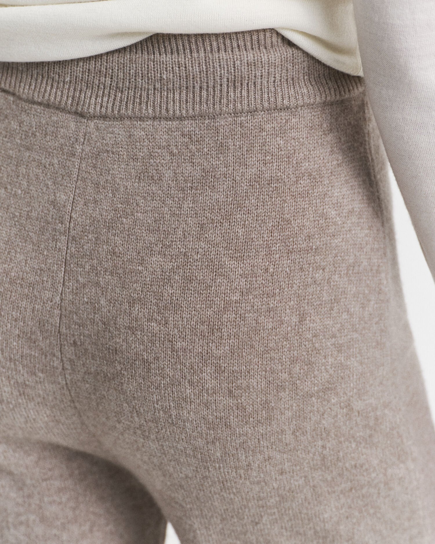 Pantaloni in maglia di lana