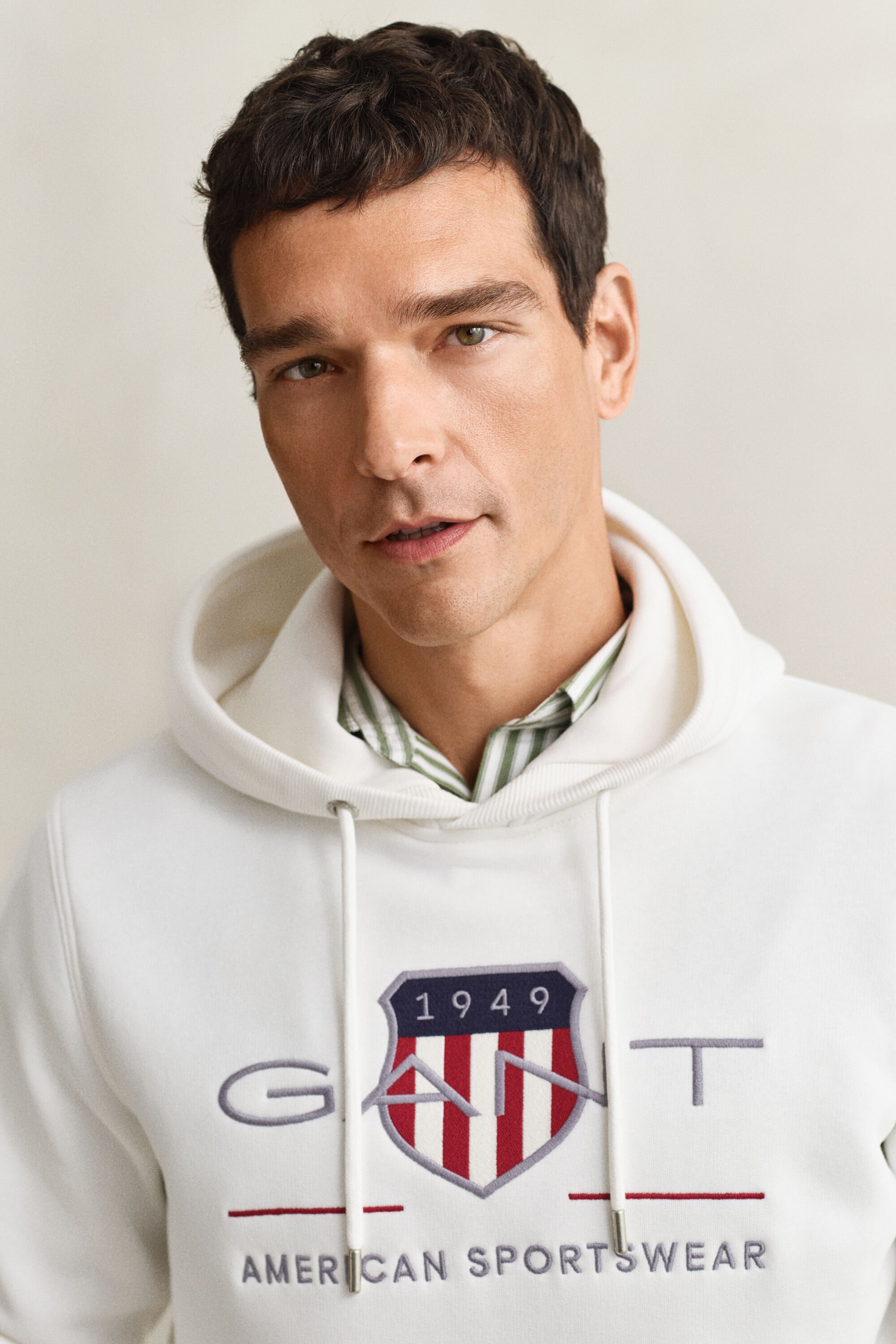 Felpa Archive Shield con cappuccio