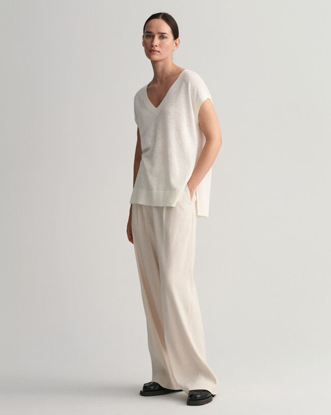 Smanicato con scollo a V in misto lino