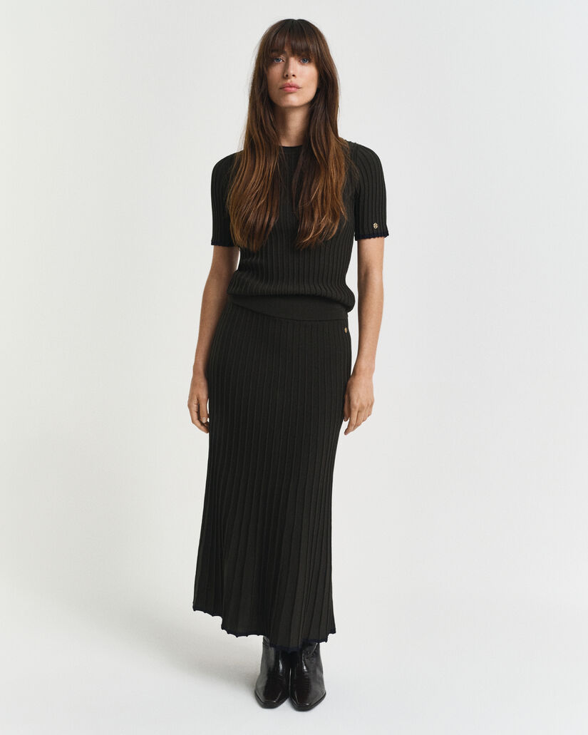 Gonna in maglia a coste a contrasto