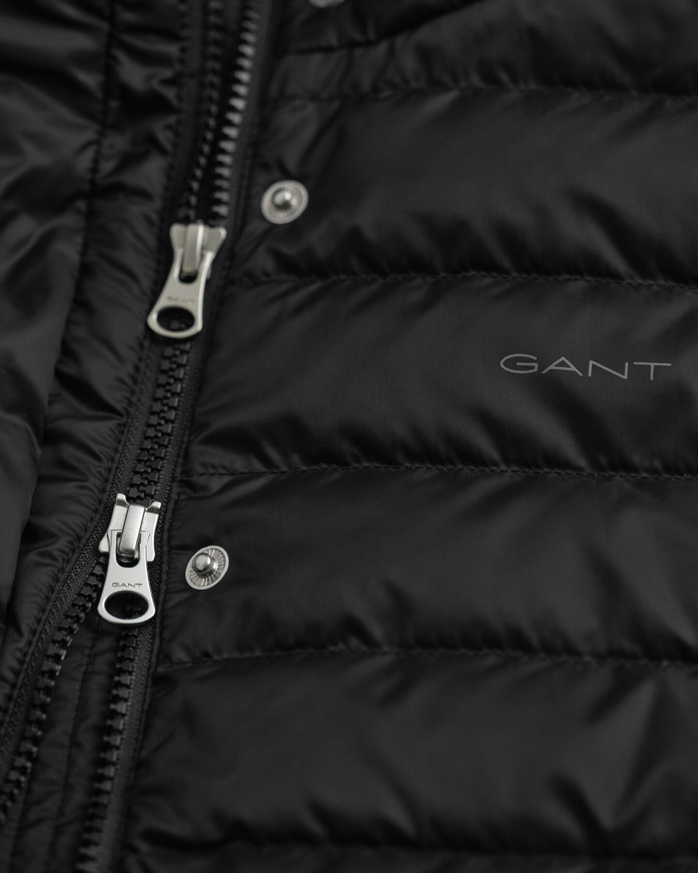 Smanicato leggero in piumino