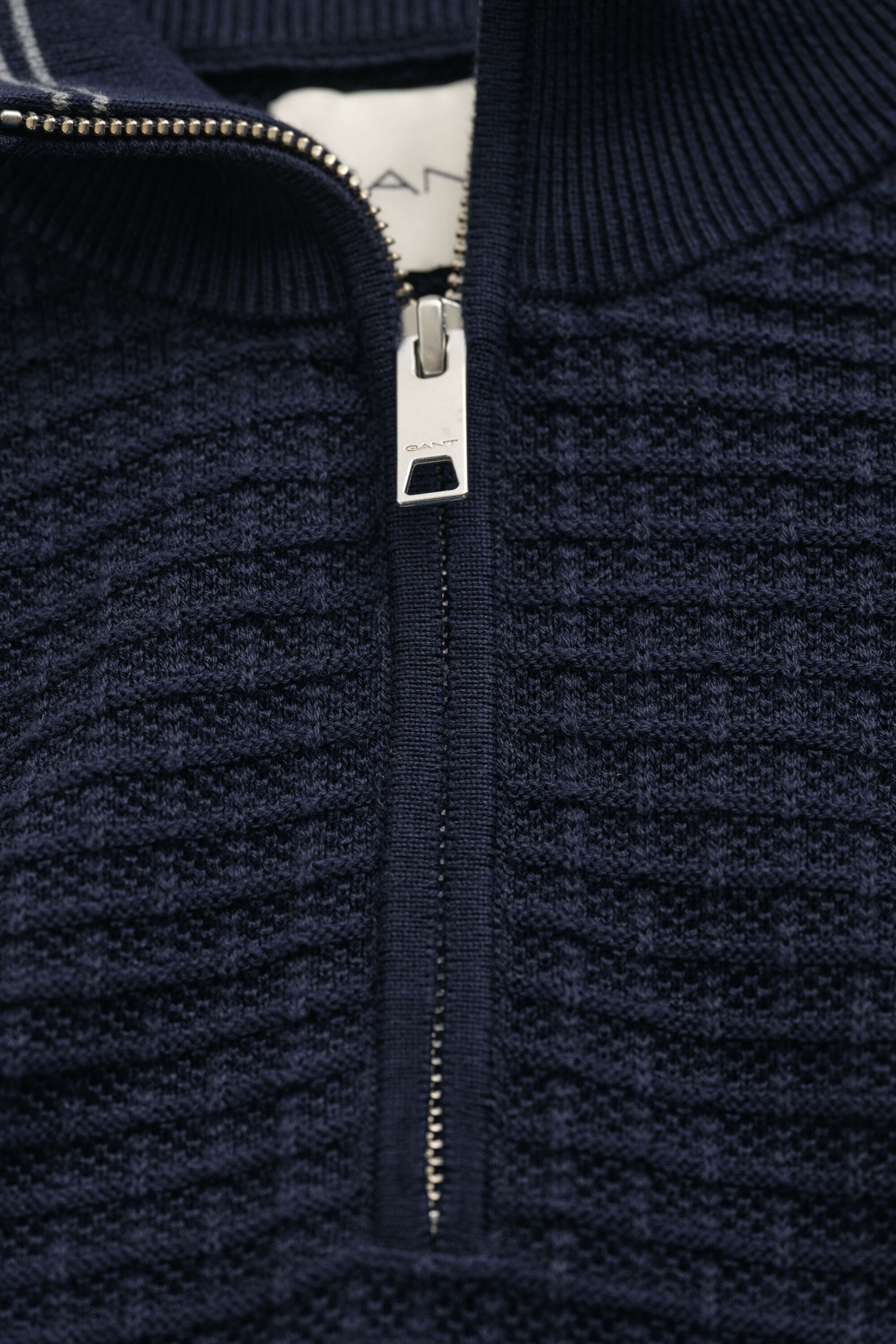Maglia testurizzata con zip corta