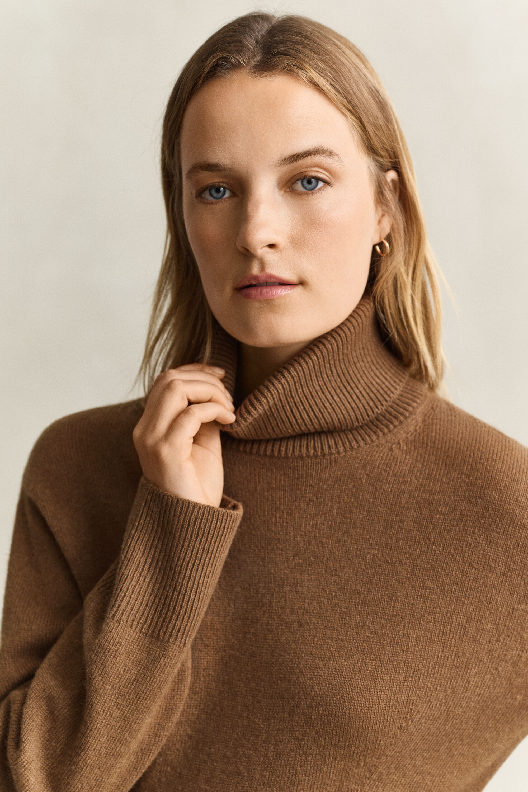 Abito a collo alto in misto lana-cashmere