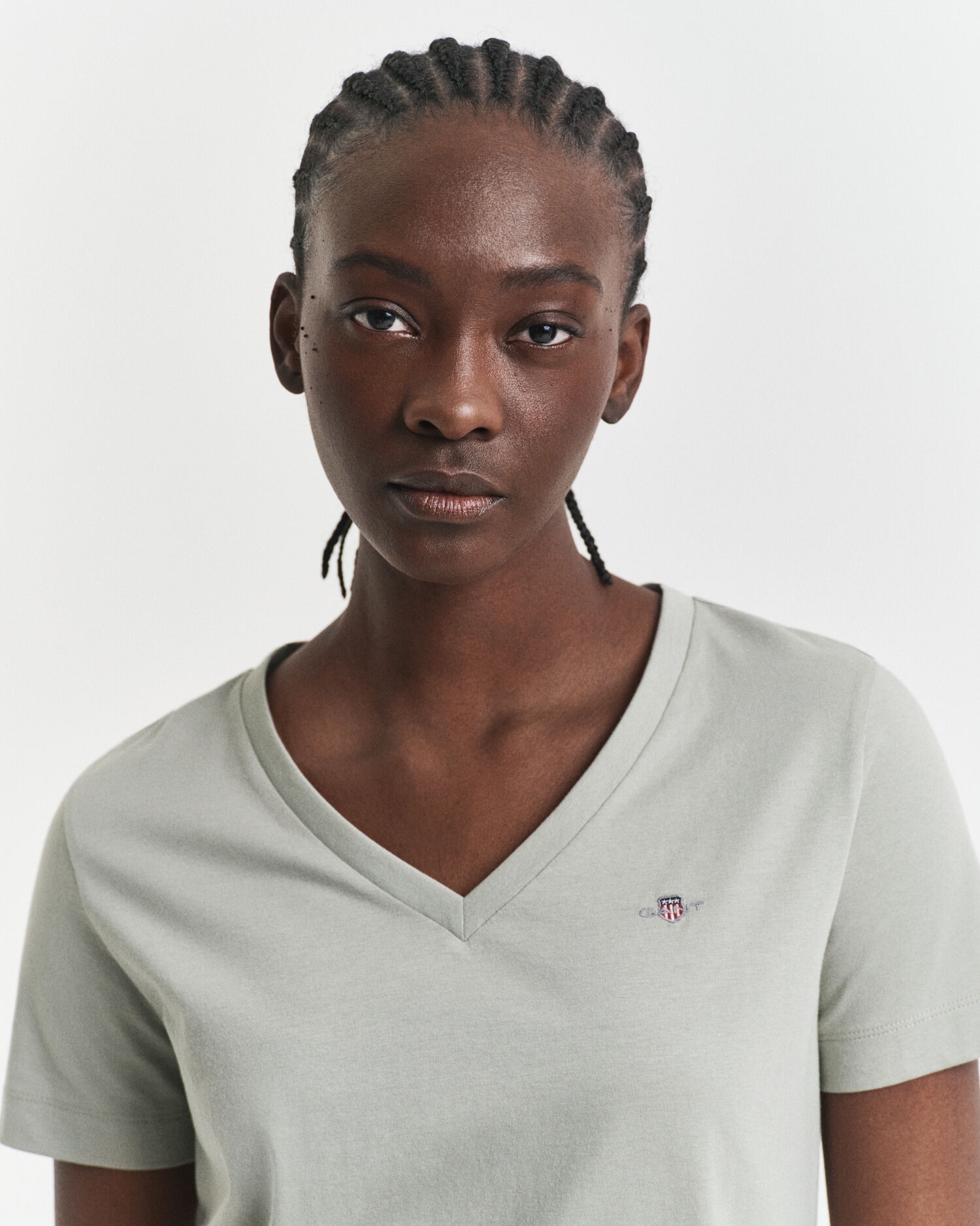 T-shirt Shield con scollo a V