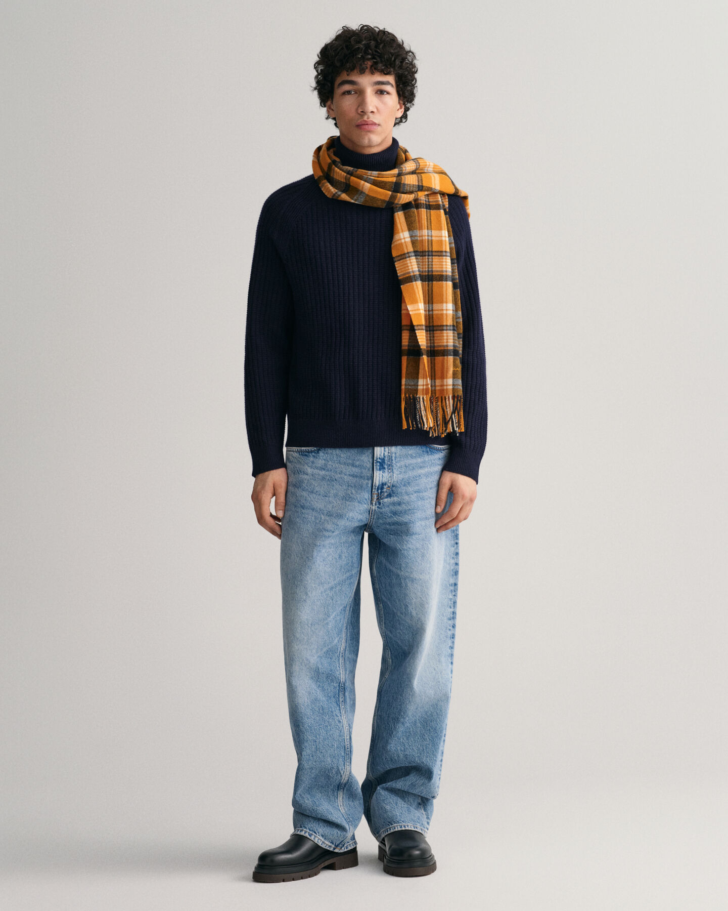 Maglia a collo alto testurizzata