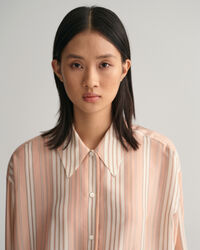 Camicia in seta a righe oversize