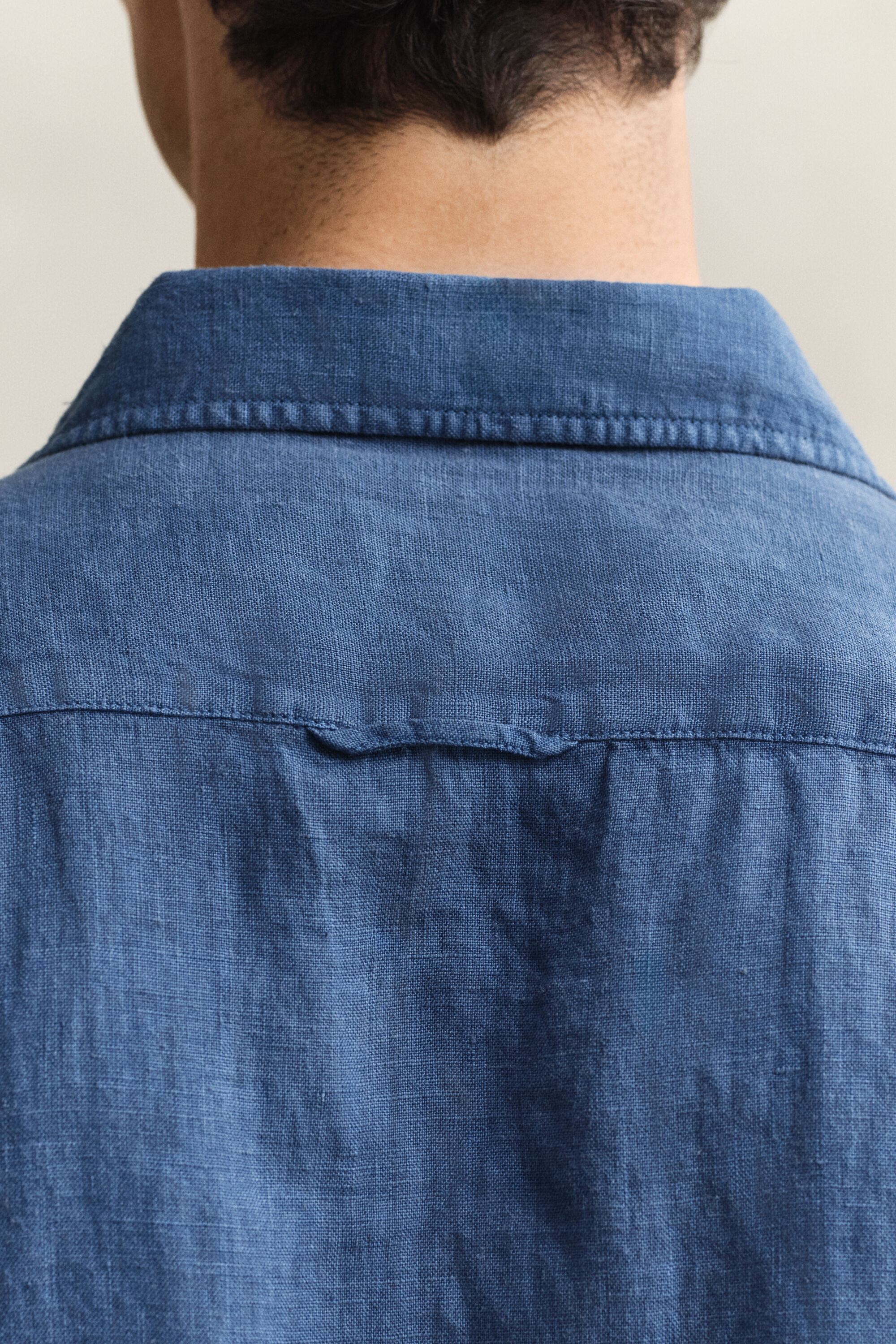 Camicia in lino a maniche corte