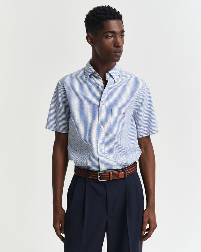 Camicia in seersucker a righe a maniche corte regular fit