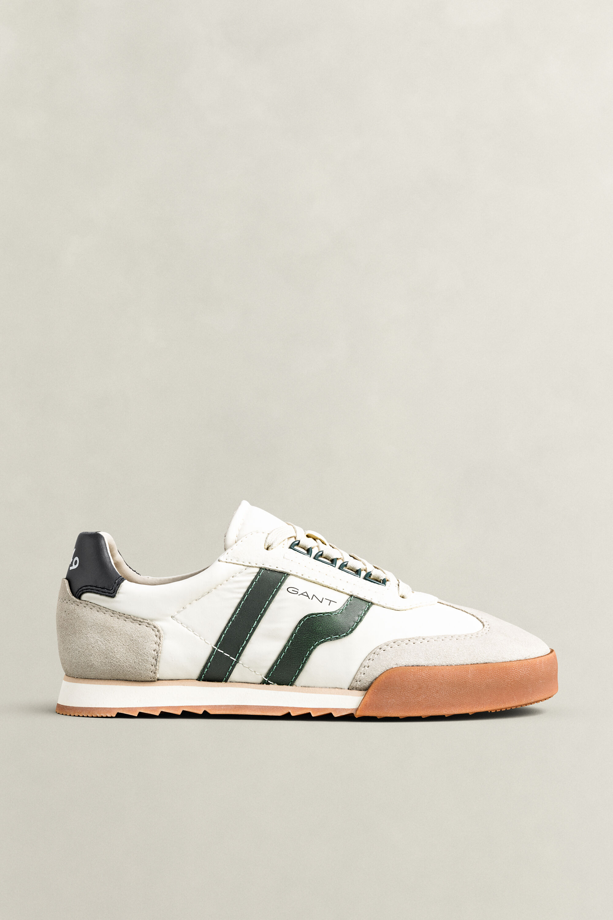 Sneakers Baylle in camoscio