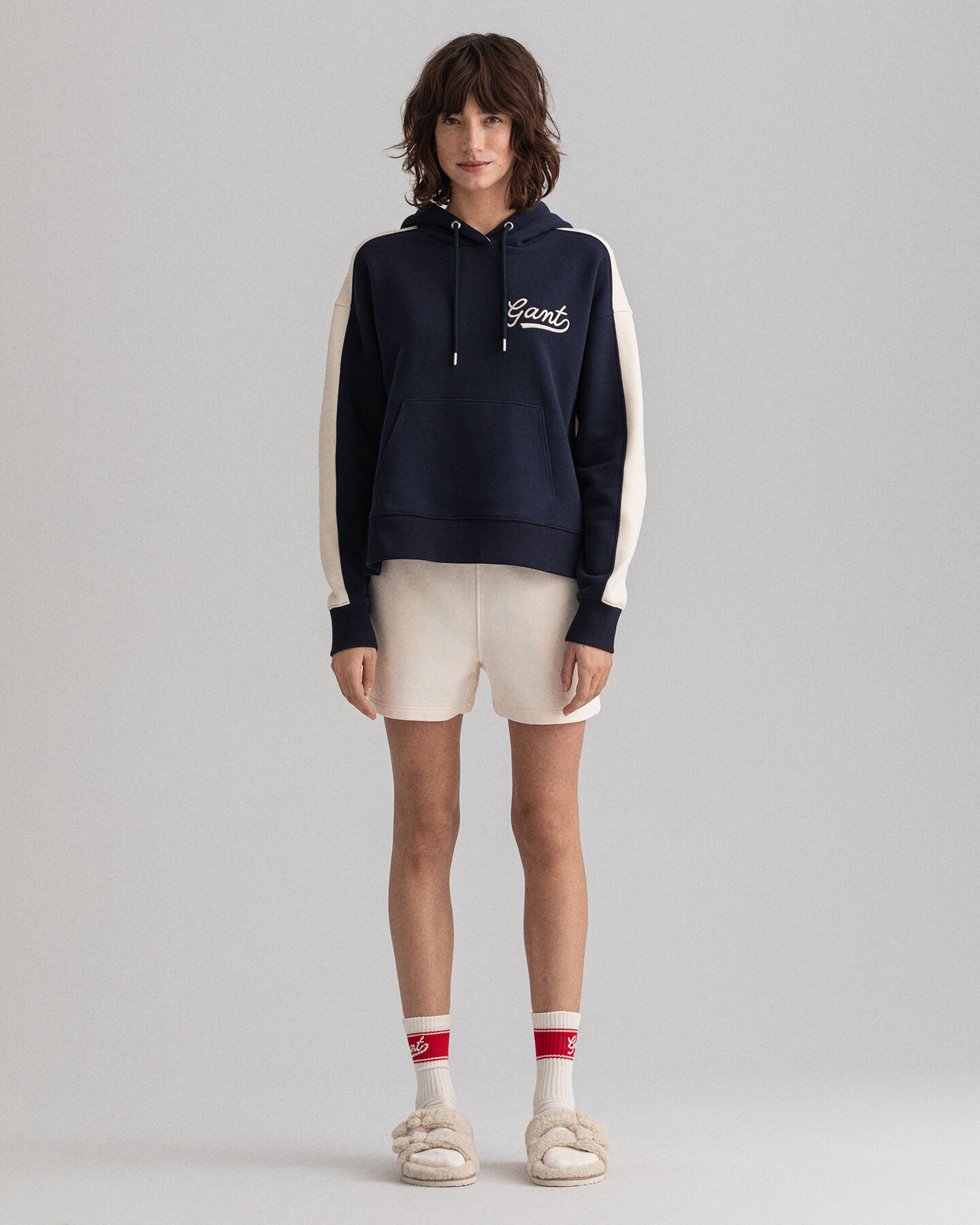 Felpa con cappuccio a blocchi di colore