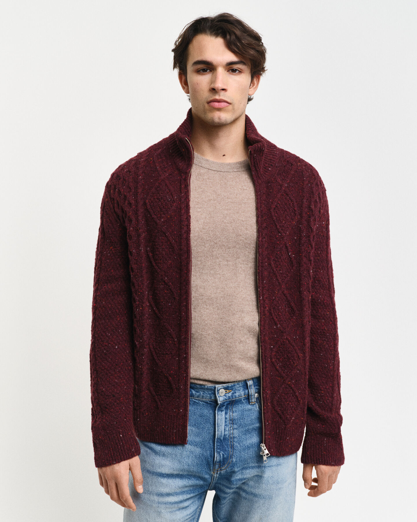 Cardigan con zip lavorato a trecce