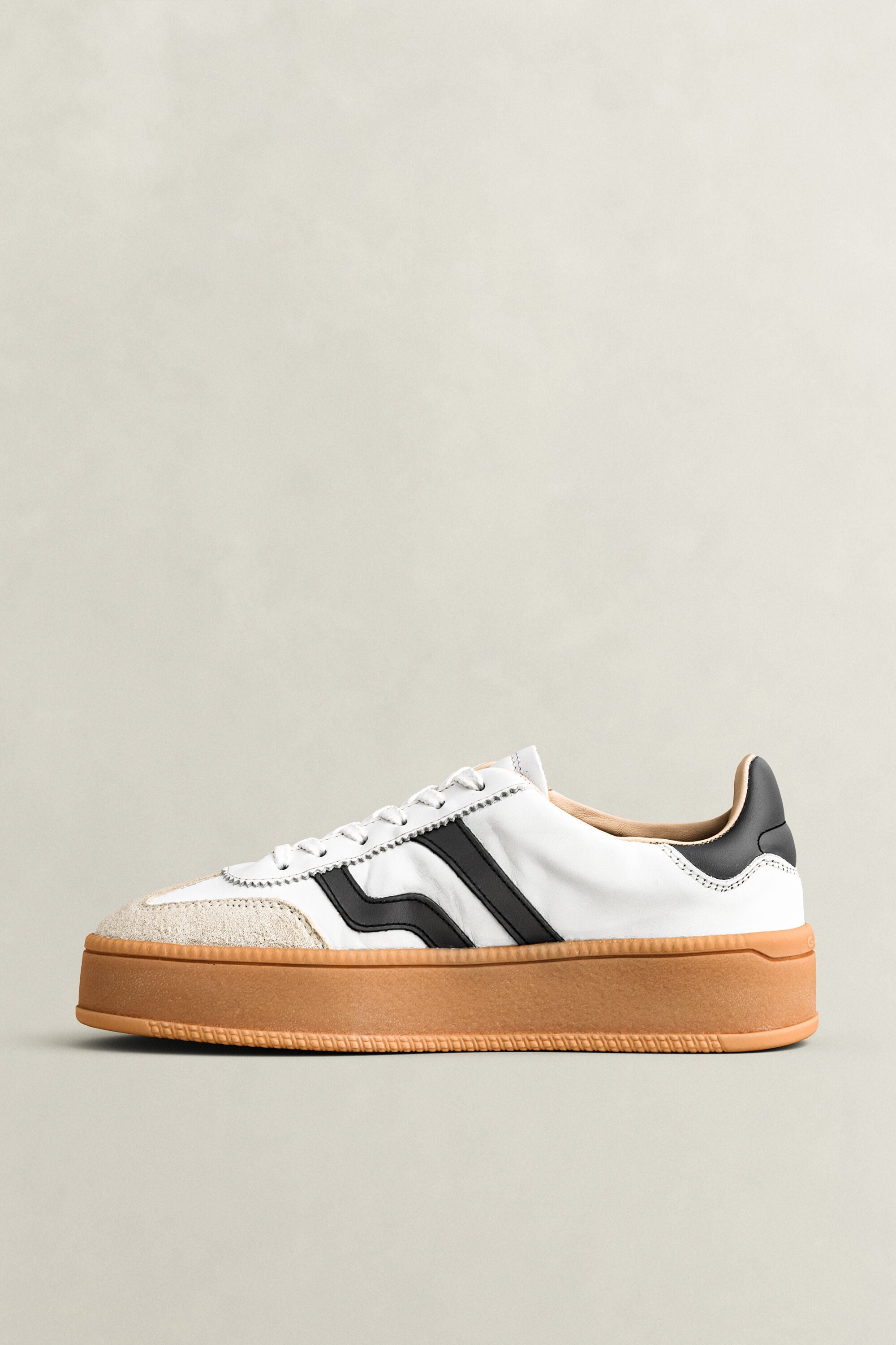 Sneakers Cuzmani in pelle