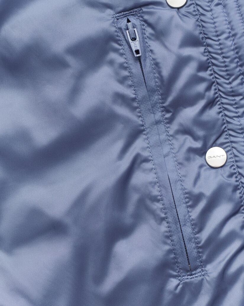 Smanicato leggero in piumino