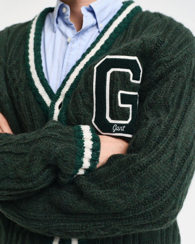 Cardigan a trecce con G stagionale