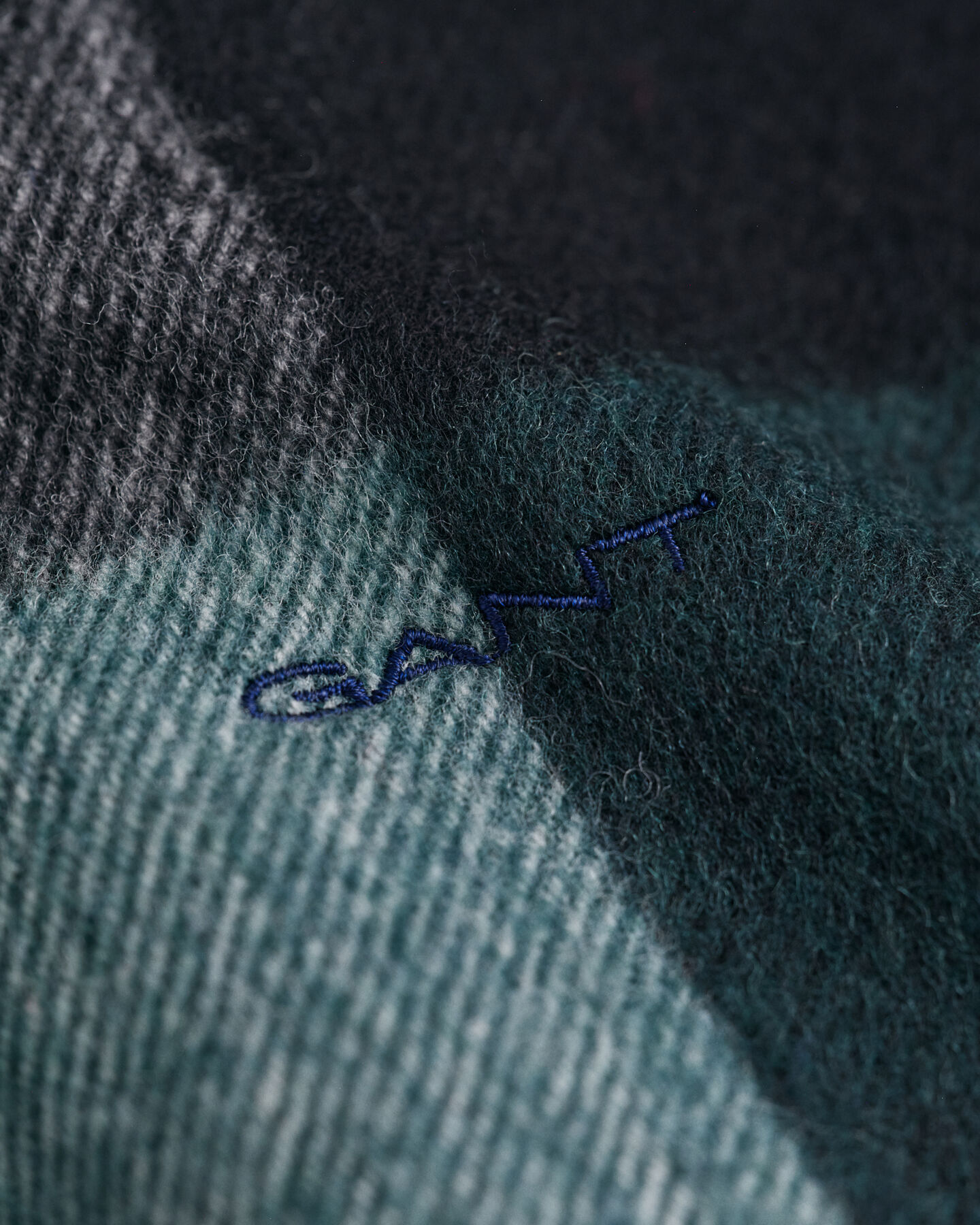 Sciarpa in lana merino a quadri