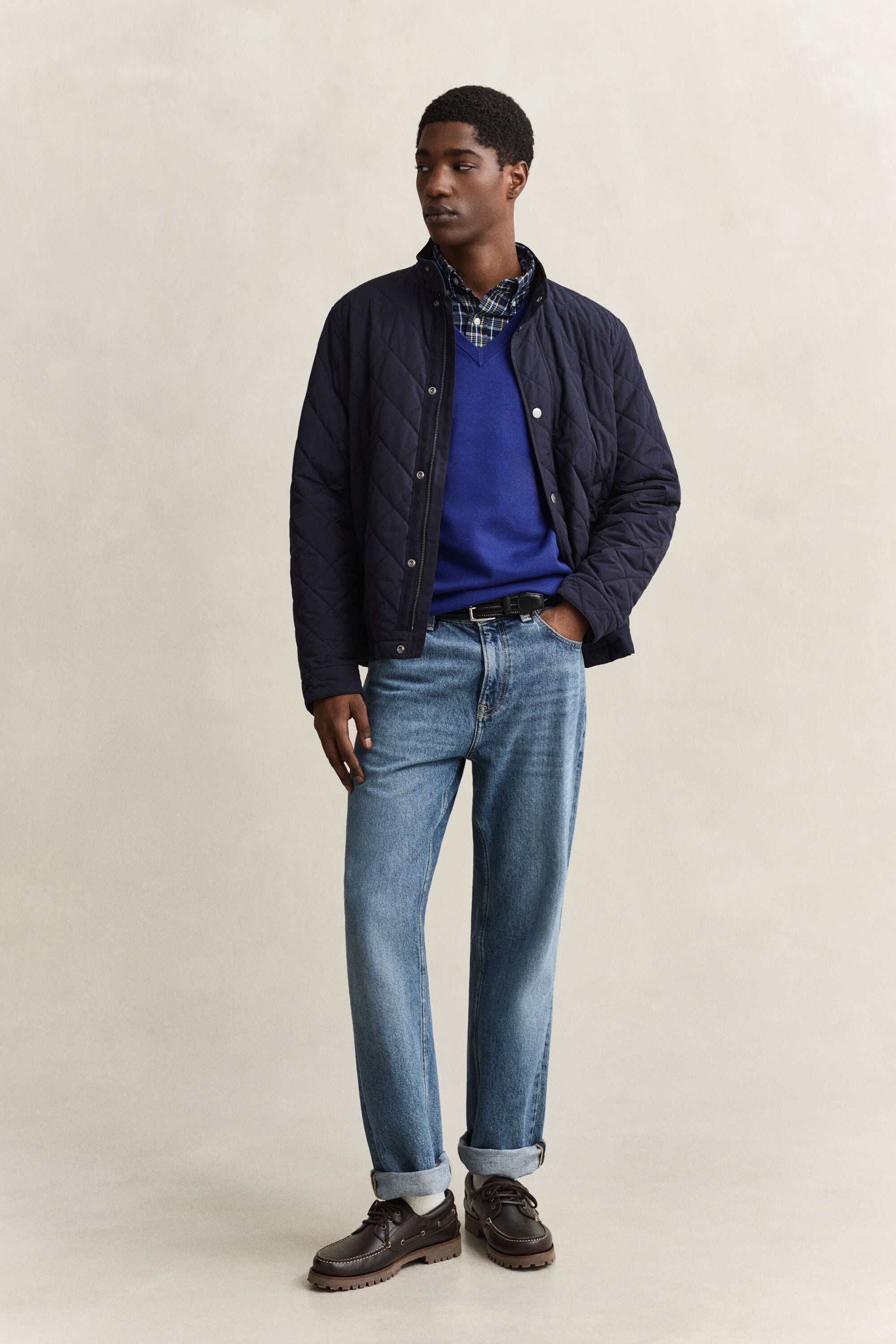 Maglia in cotone con scollo a V classico
