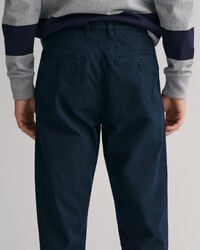 Pantaloni chino Allister in tela regular fit