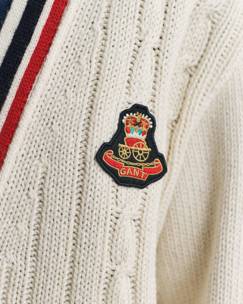 Cardigan Gant Varsity con scollo a V in maglia a trecce