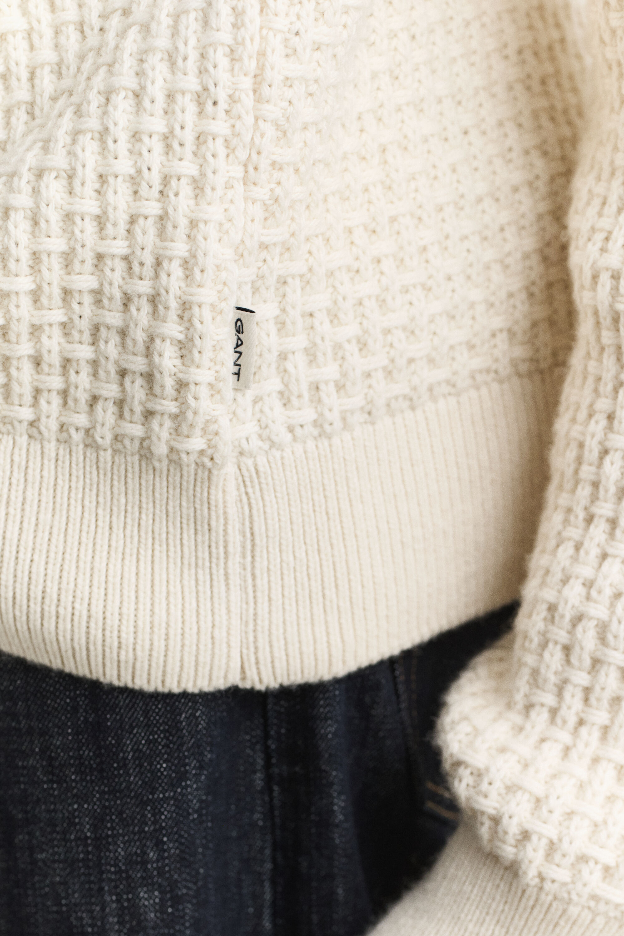 Maglia in cotone e lana testurizzata con finto collo alto