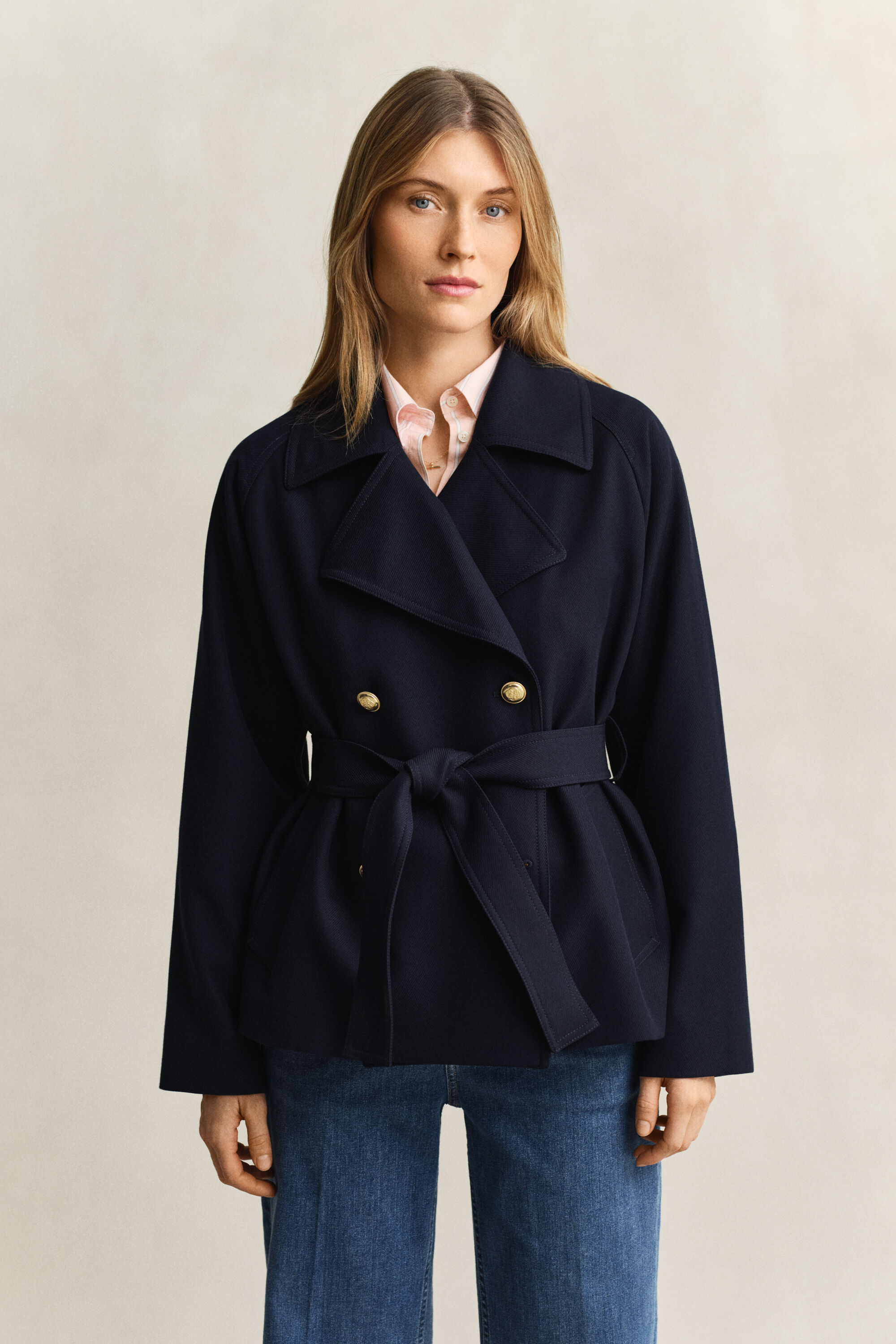 Trench corto