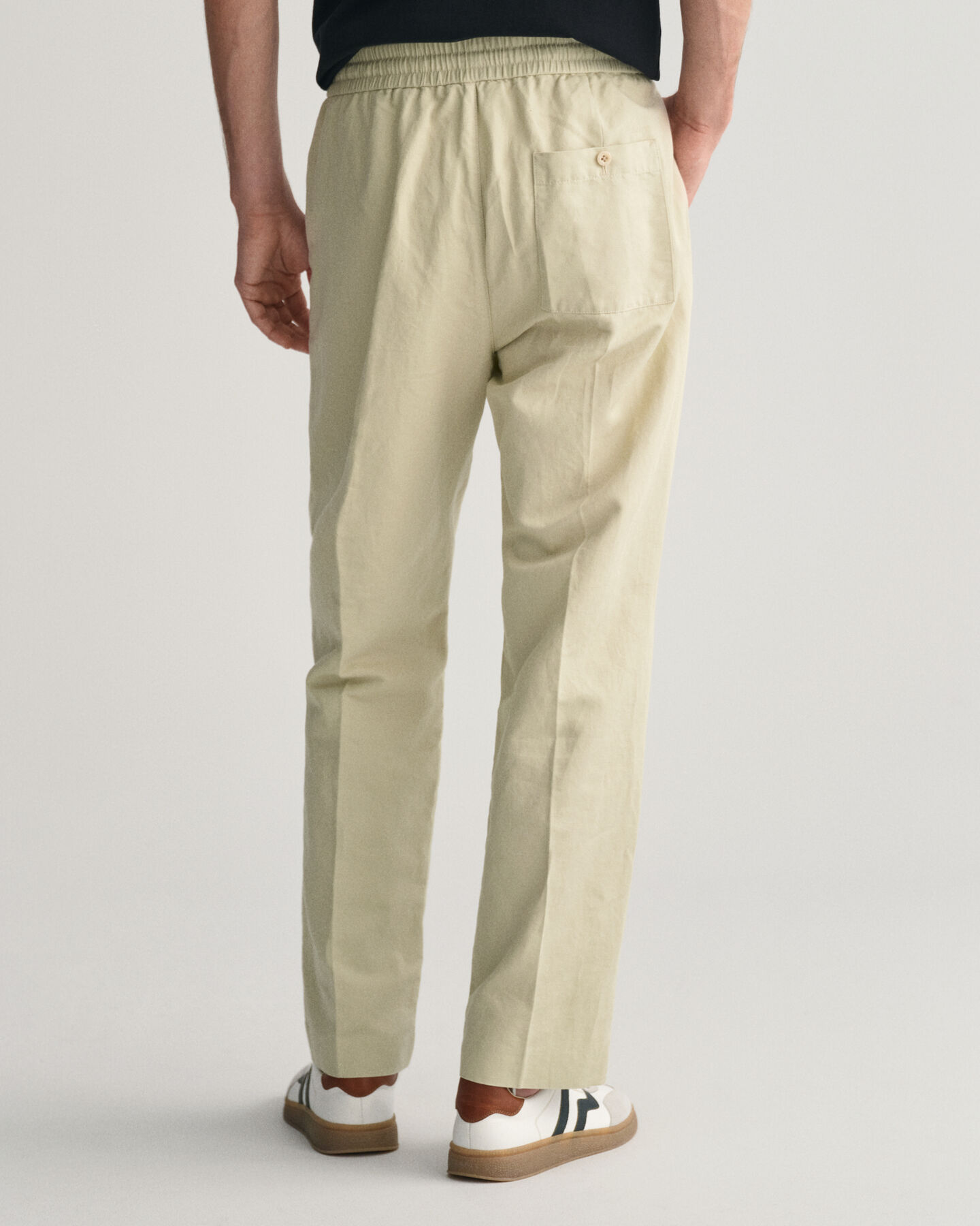 Pantaloni in lino e cotone