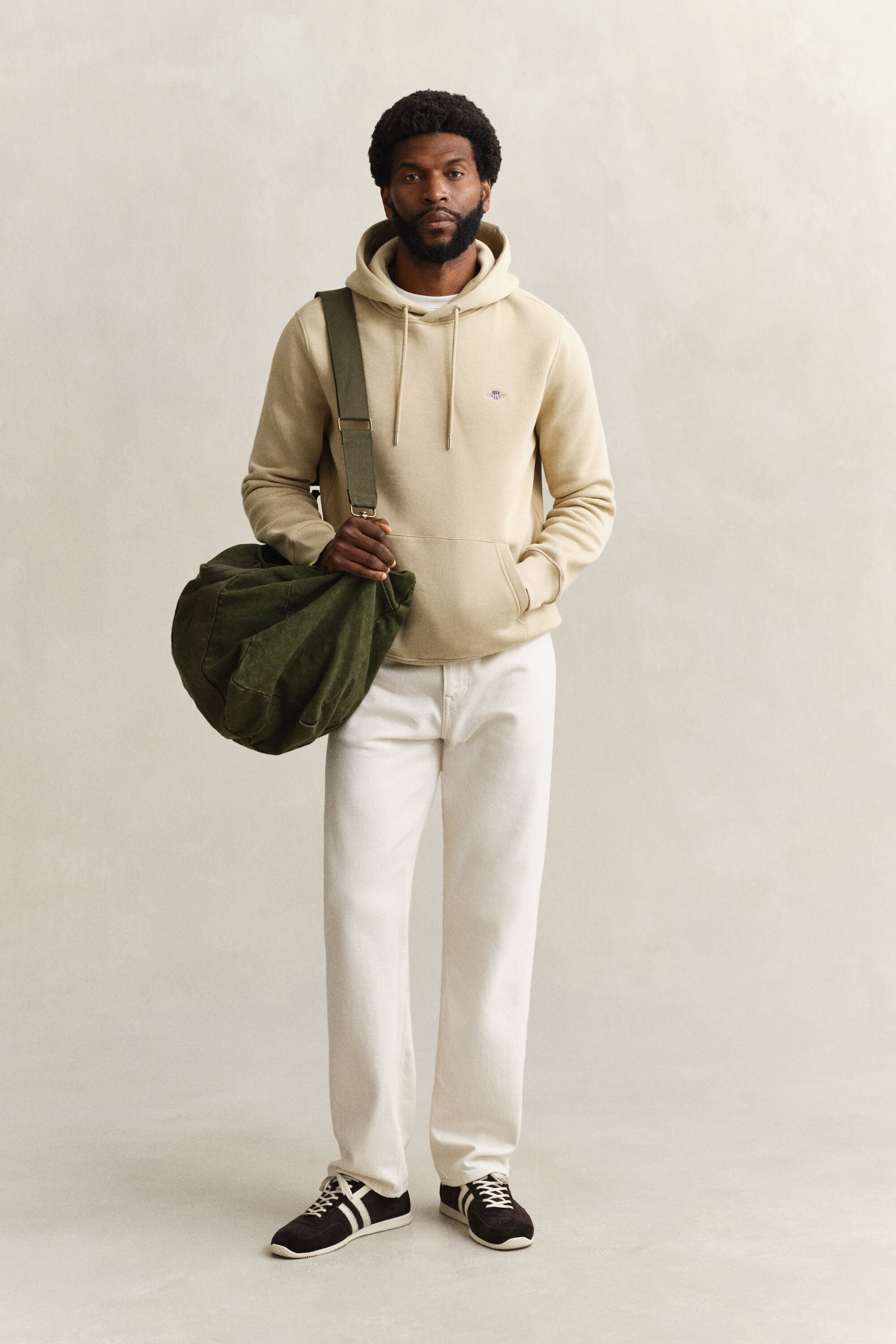 Felpa Shield con cappuccio