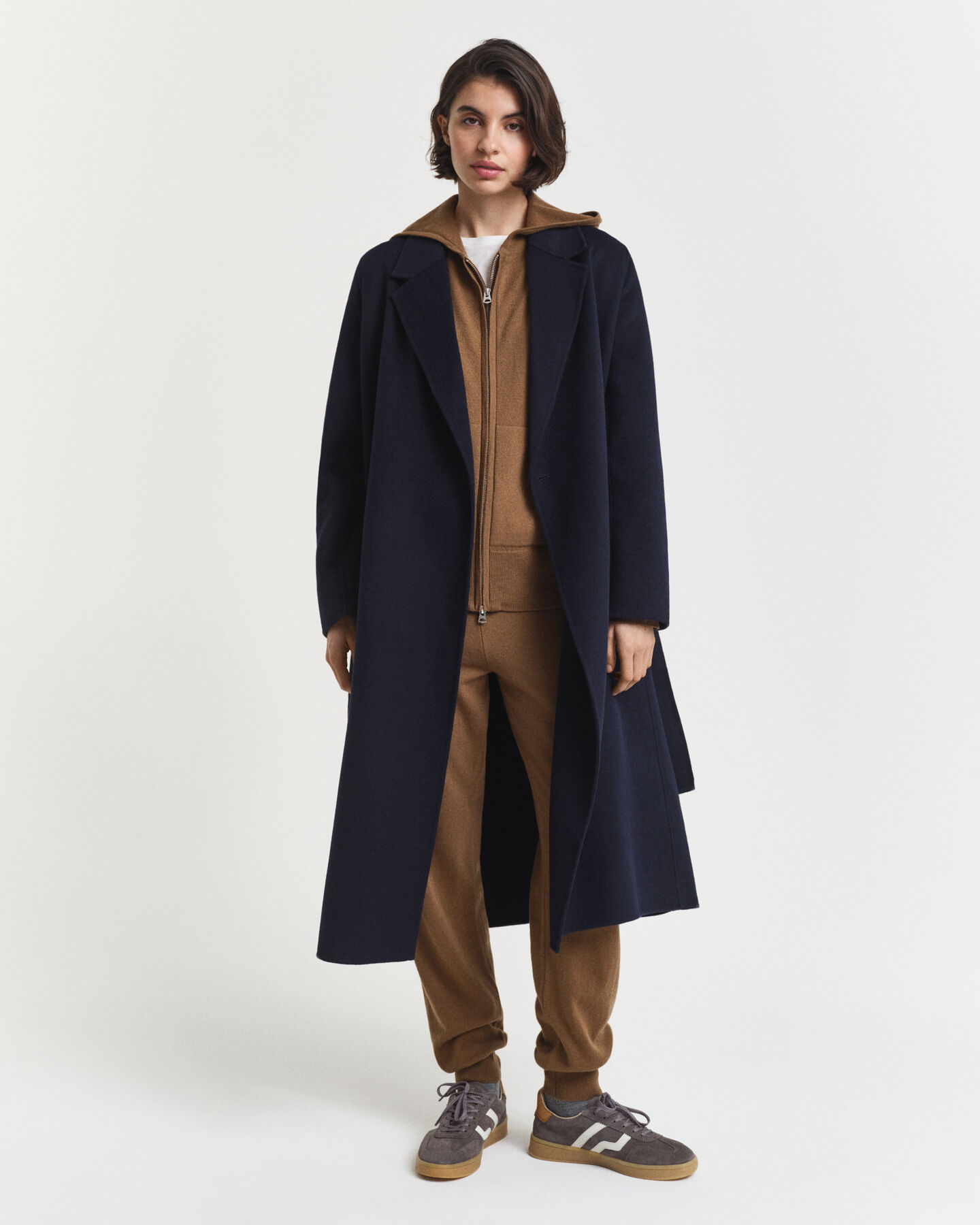 Felpa con zip e cappuccio in finissima lana d'agnello