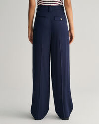 Pantaloni chino a gamba larga a vita bassa loose fit