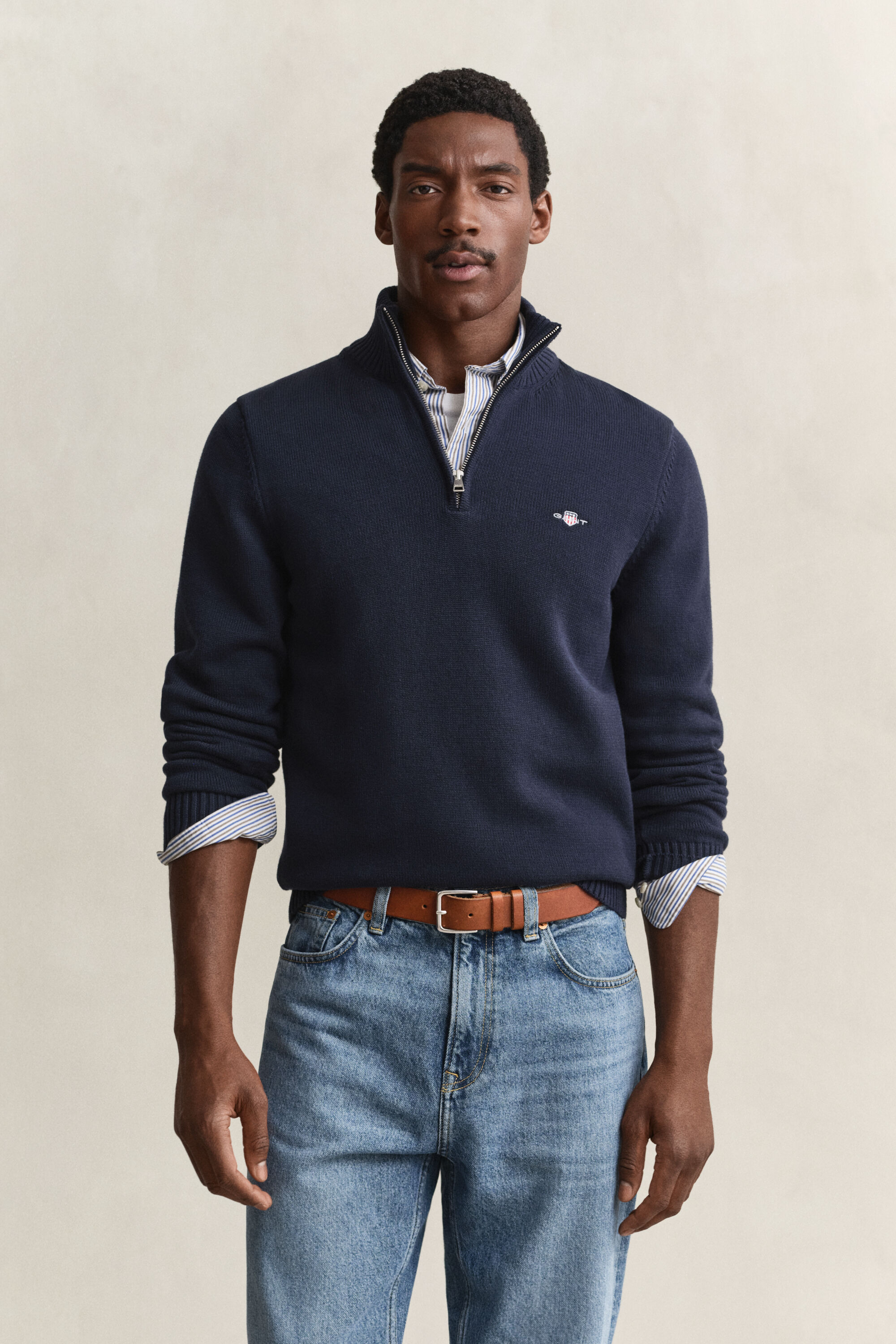 Maglia in cotone casual con zip corta