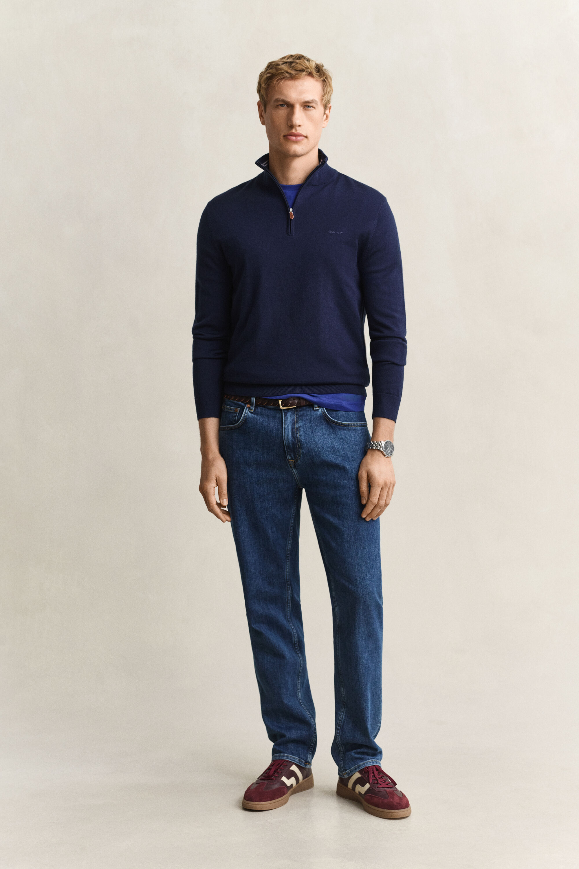 Maglia in lana merino a coste con zip corta