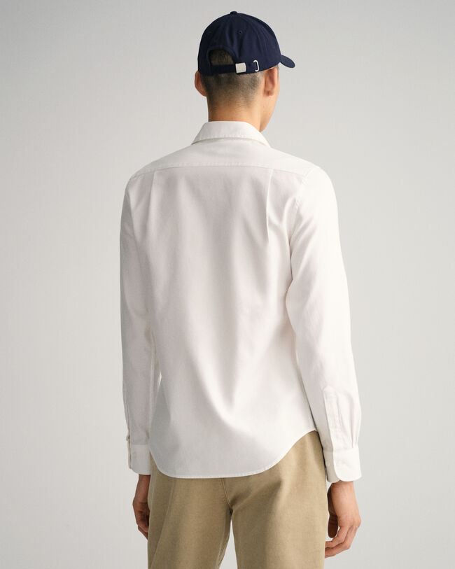 Camicia in twill tinta unita slim fit