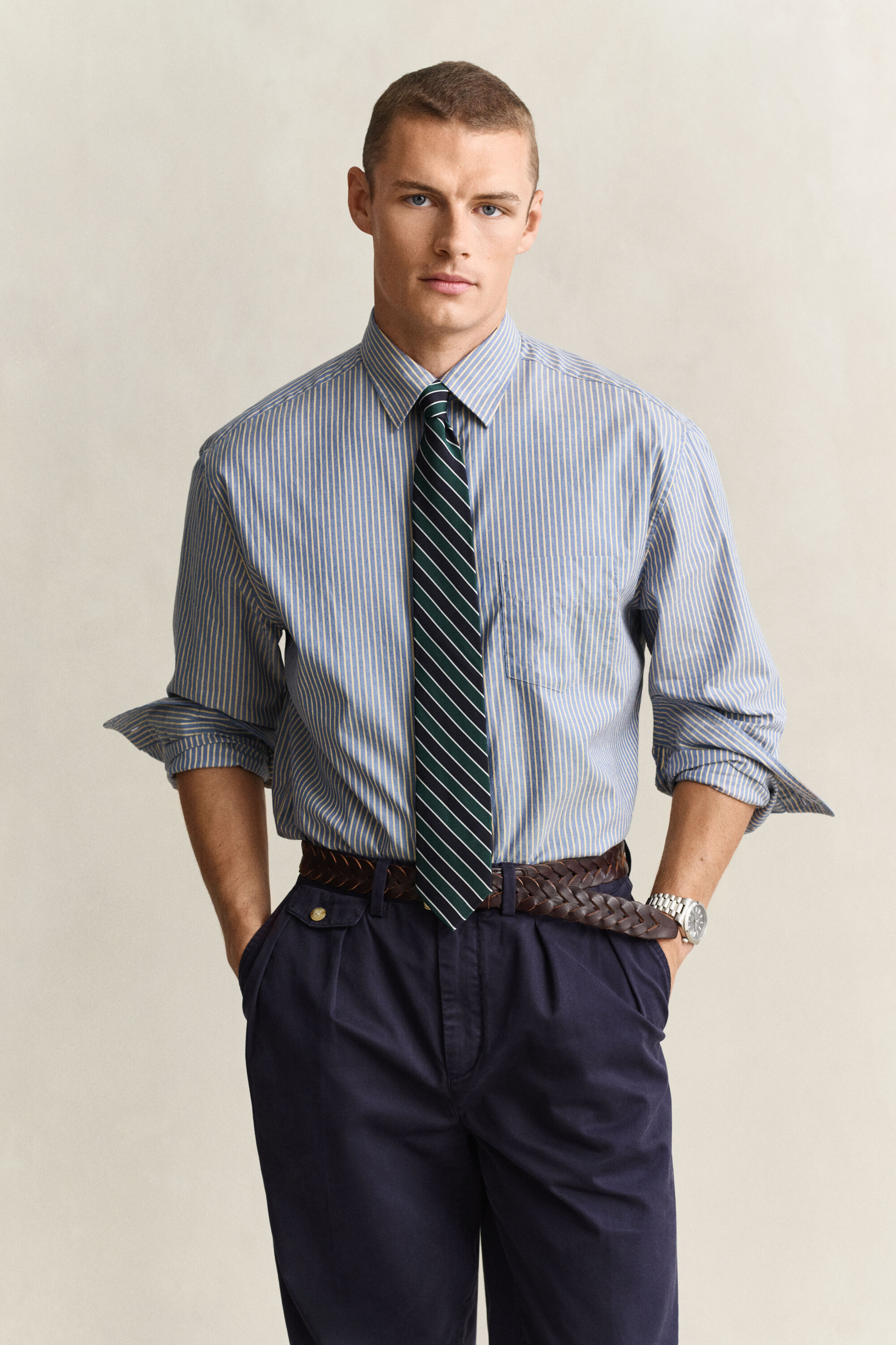 Camicia a righe in edizione esclusiva per membri