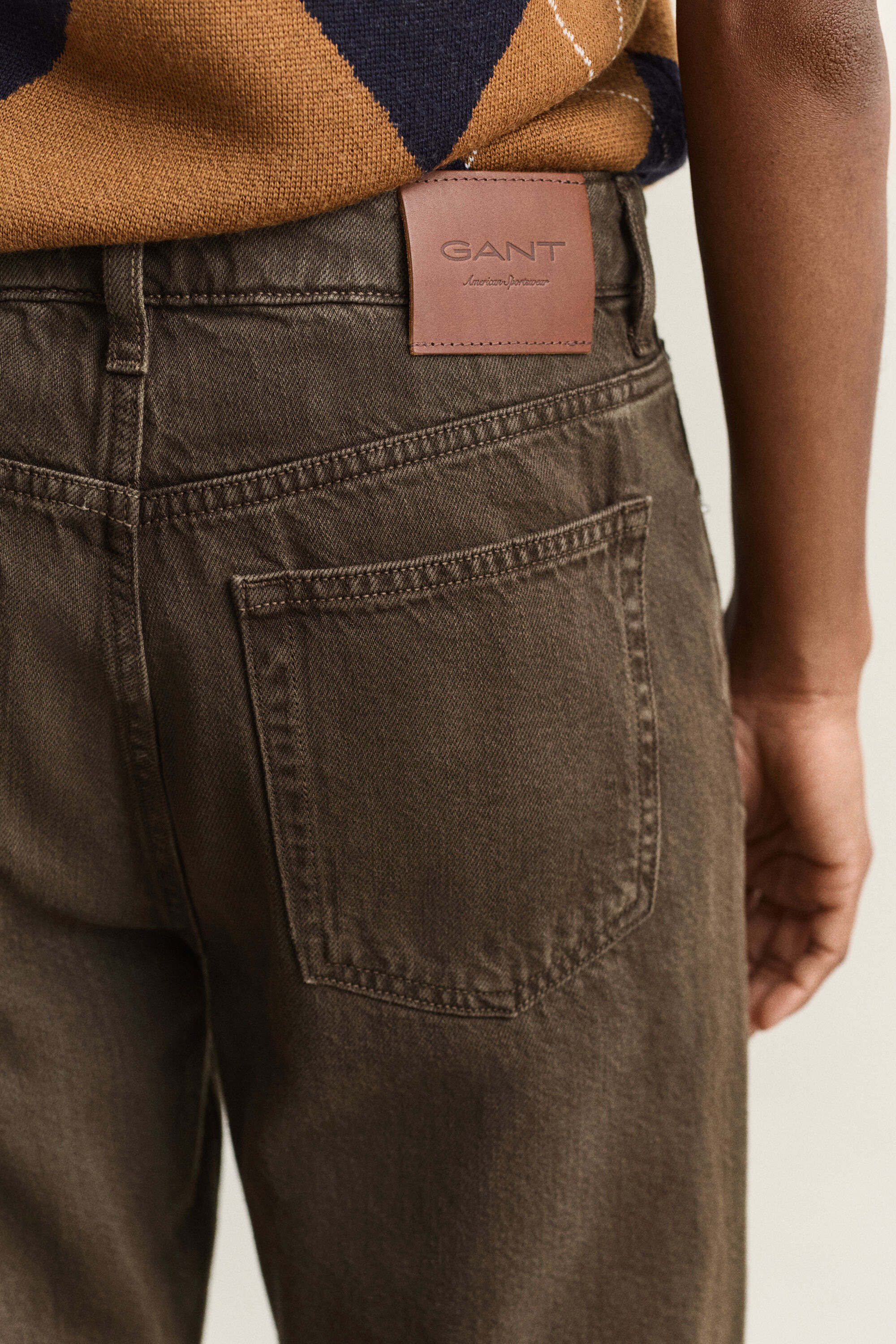 Jeans relaxed colorati