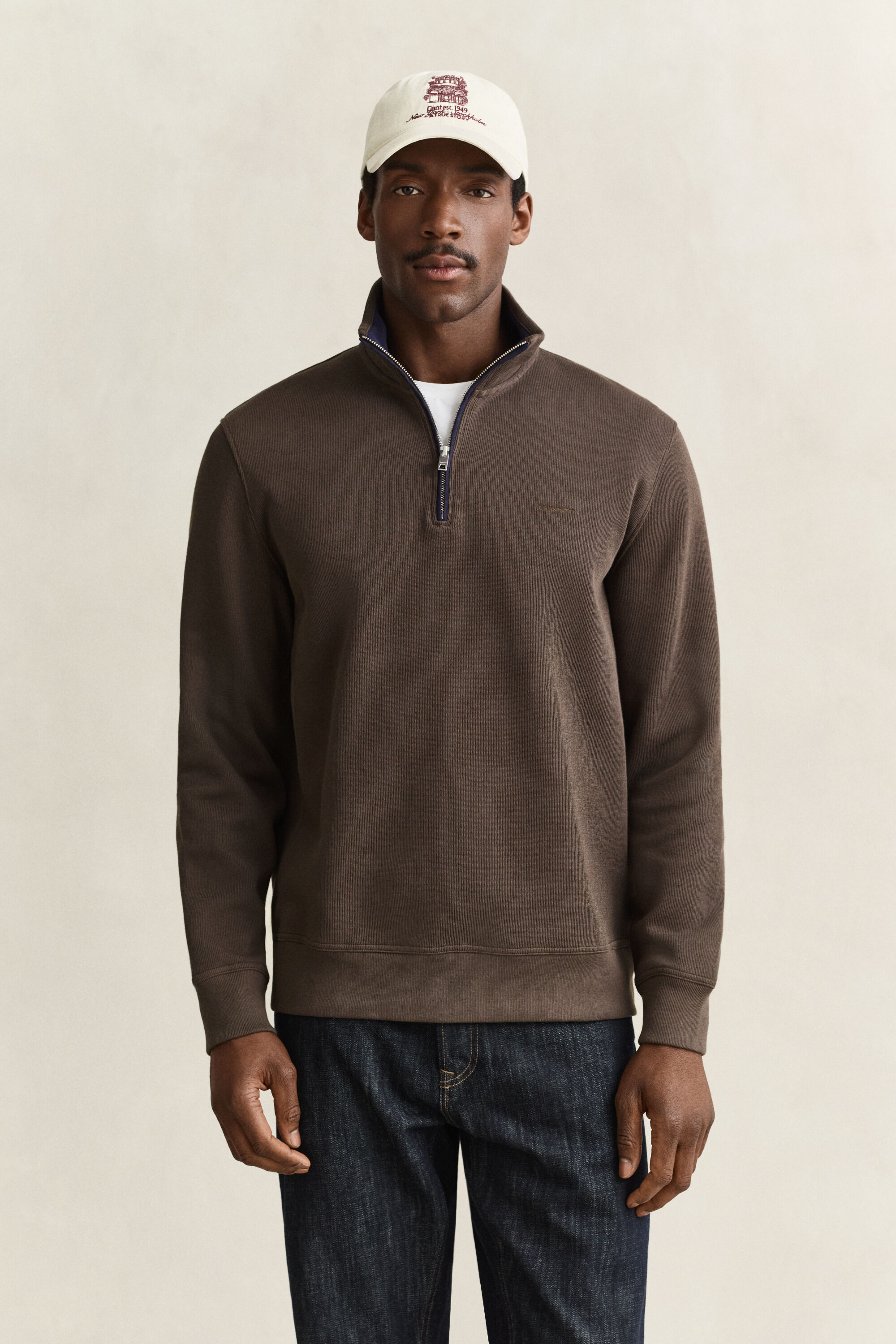 Felpa Sacker Rib con zip corta