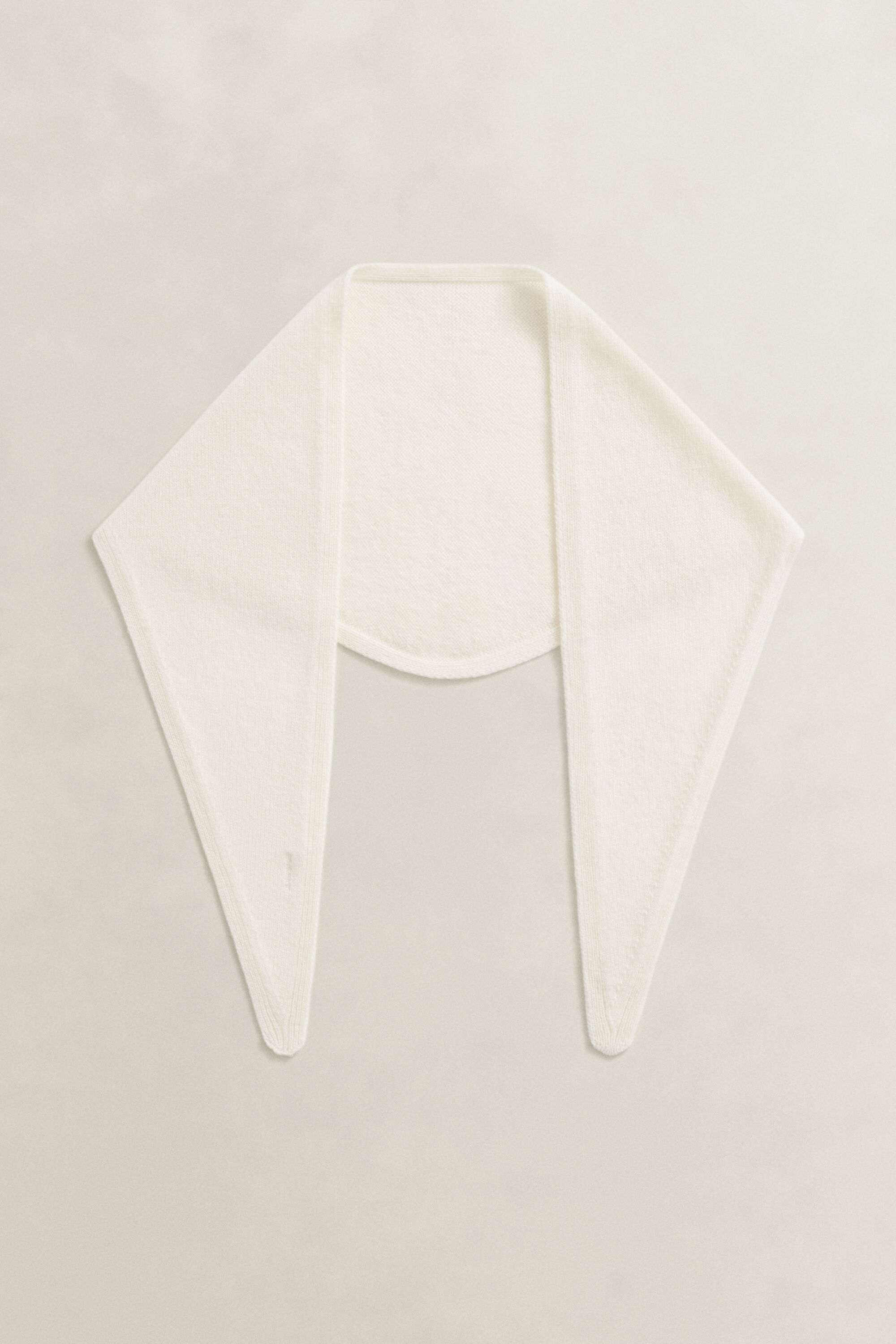 Sciarpa triangolare in lana e cashmere