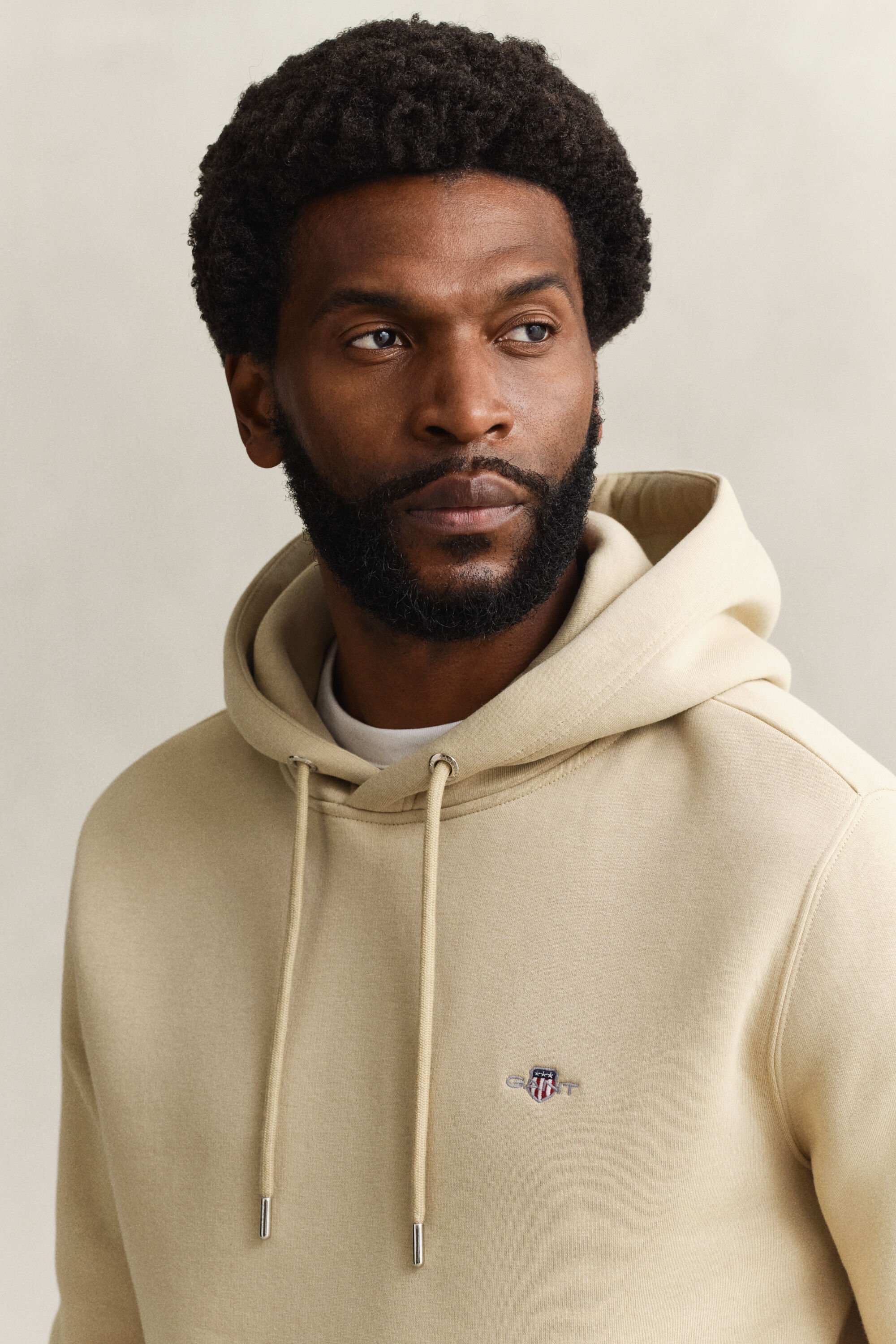 Felpa Shield con cappuccio