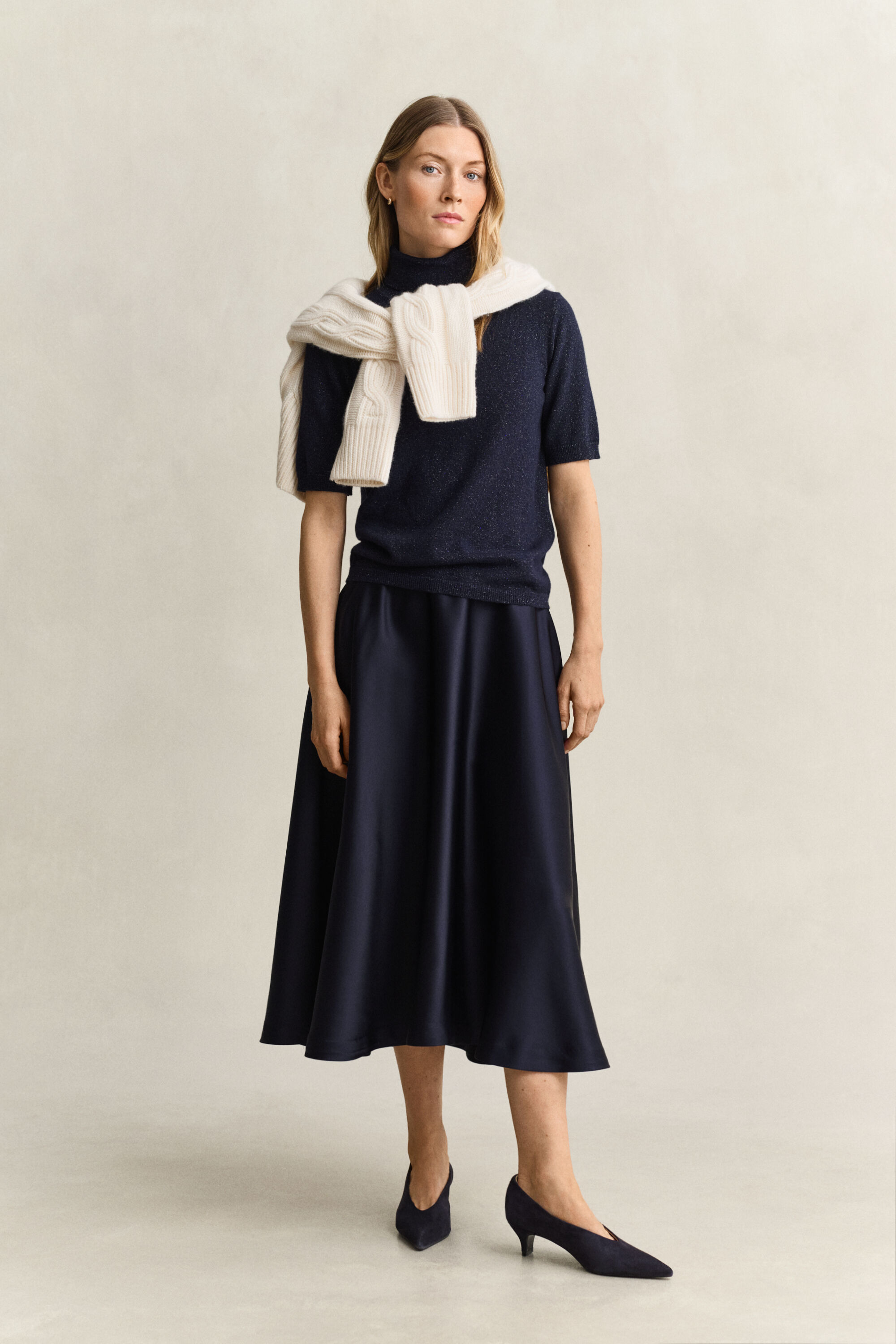 Maglia a collo alto in misto lana effetto metallizzato
