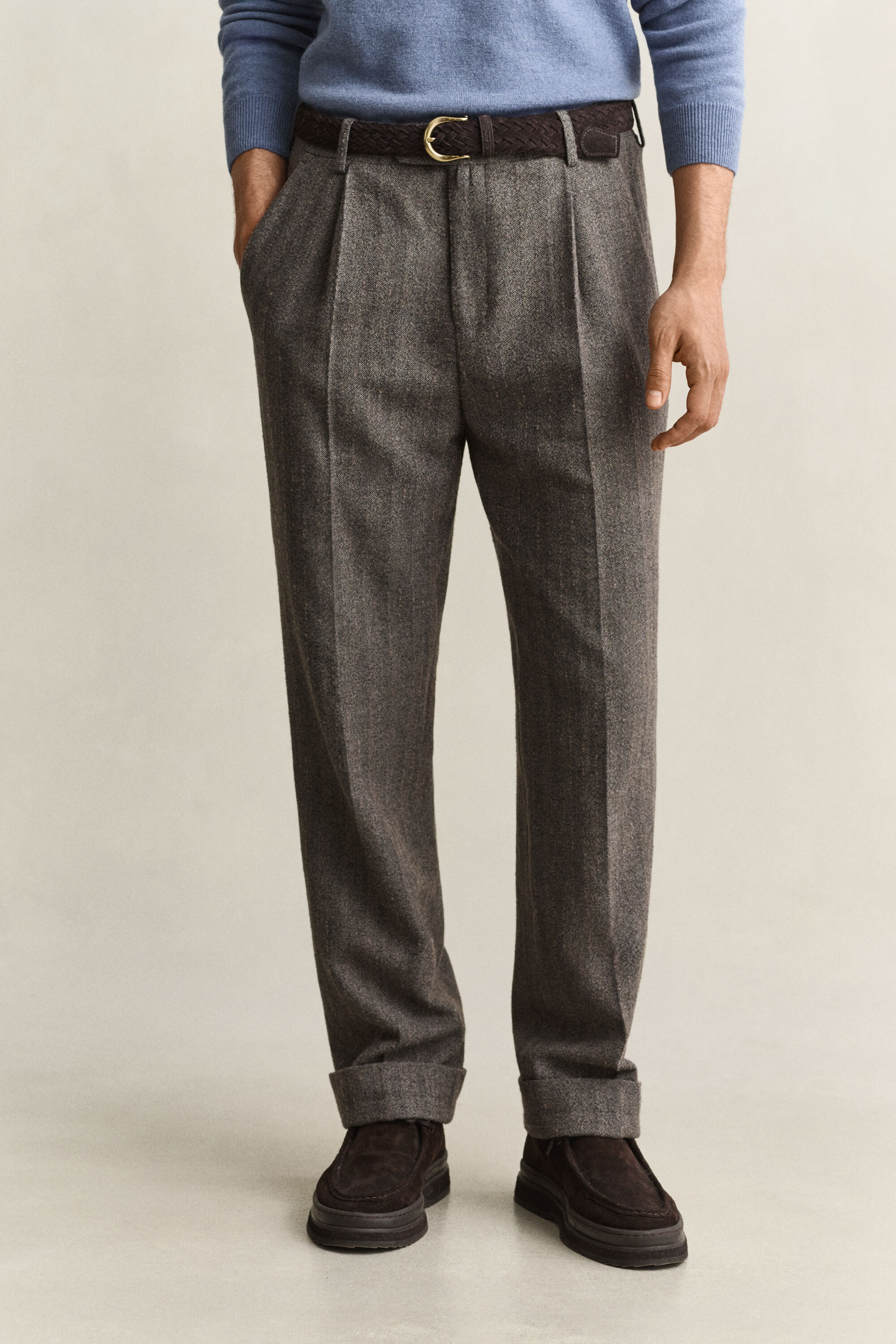 Pantaloni gessati eleganti