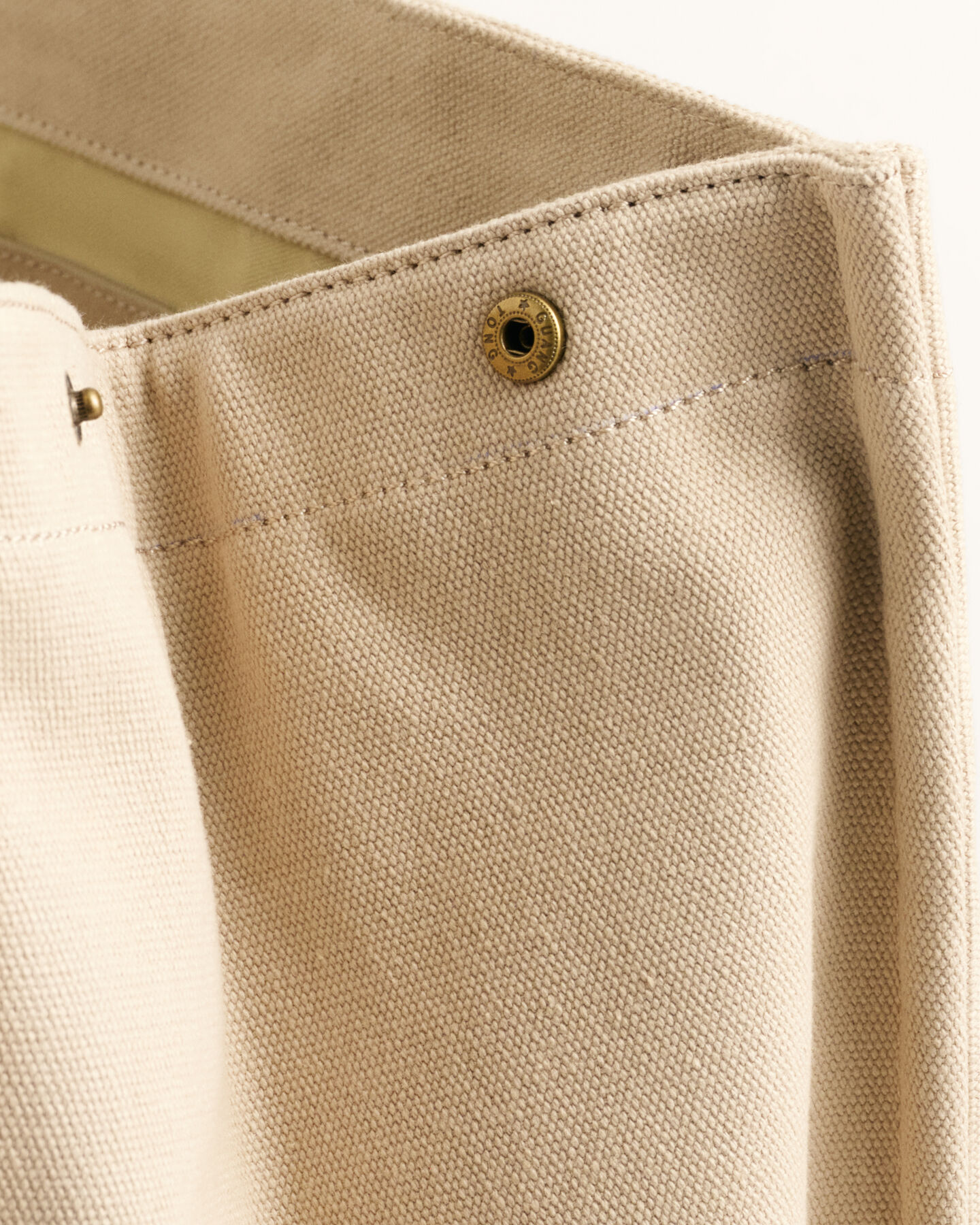 Borsa tote in tela Tonal Shield