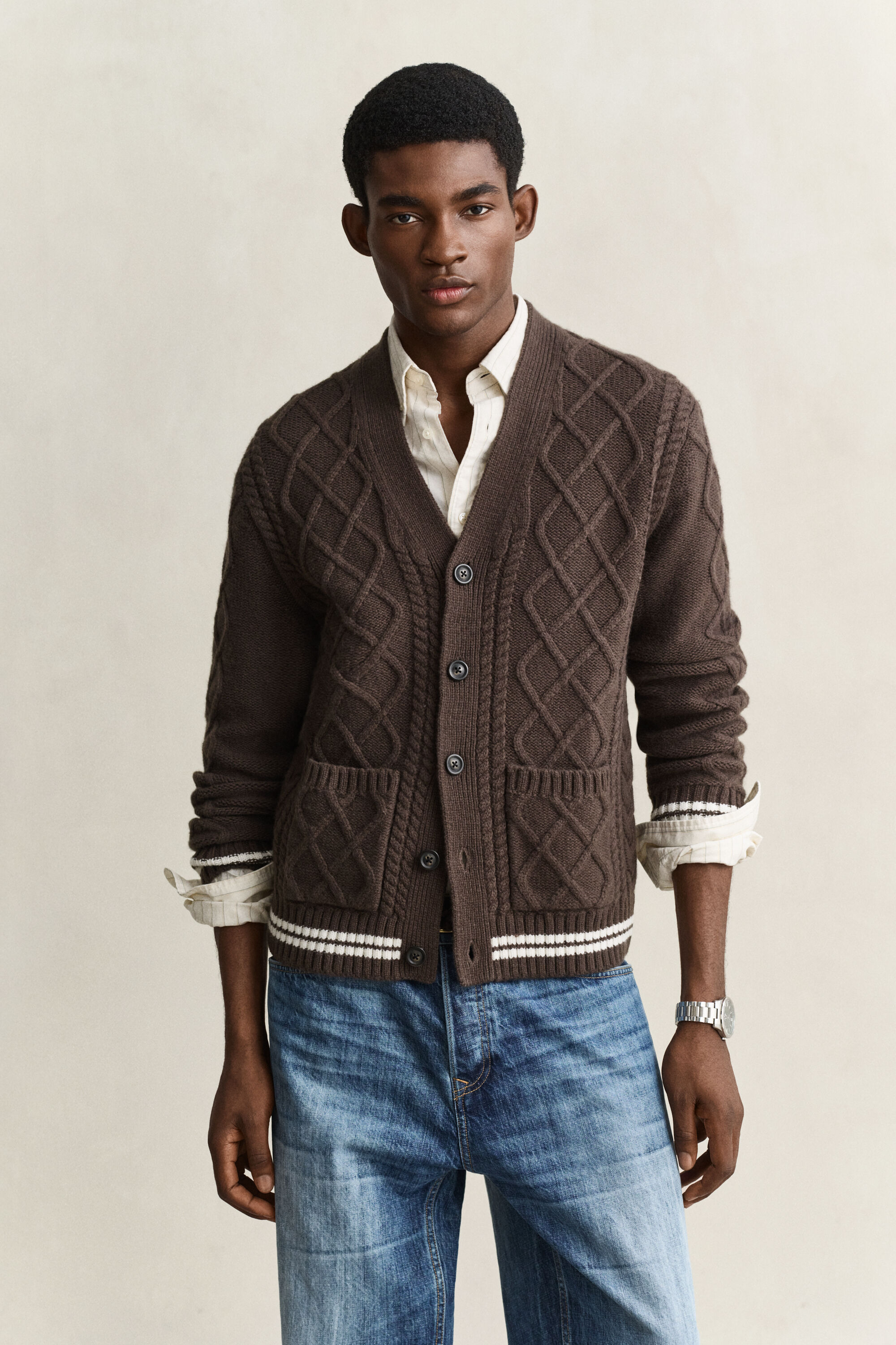 Cardigan in misto lana con lavorazione a trecce