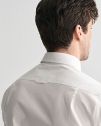 Camicia Oxford in popeline elasticizzato slim fit