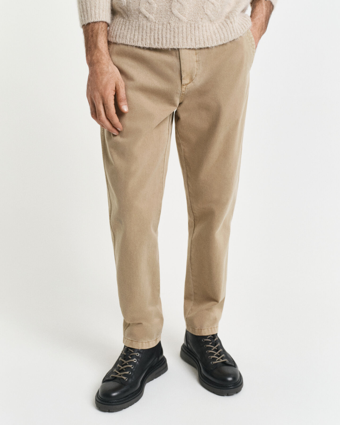 Pantaloni chino Surplus stretti in fondo regular fit