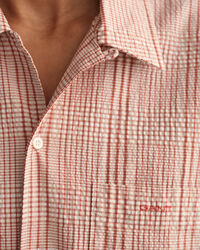 Camicia a maniche corte a quadri in seersucker relaxed fit