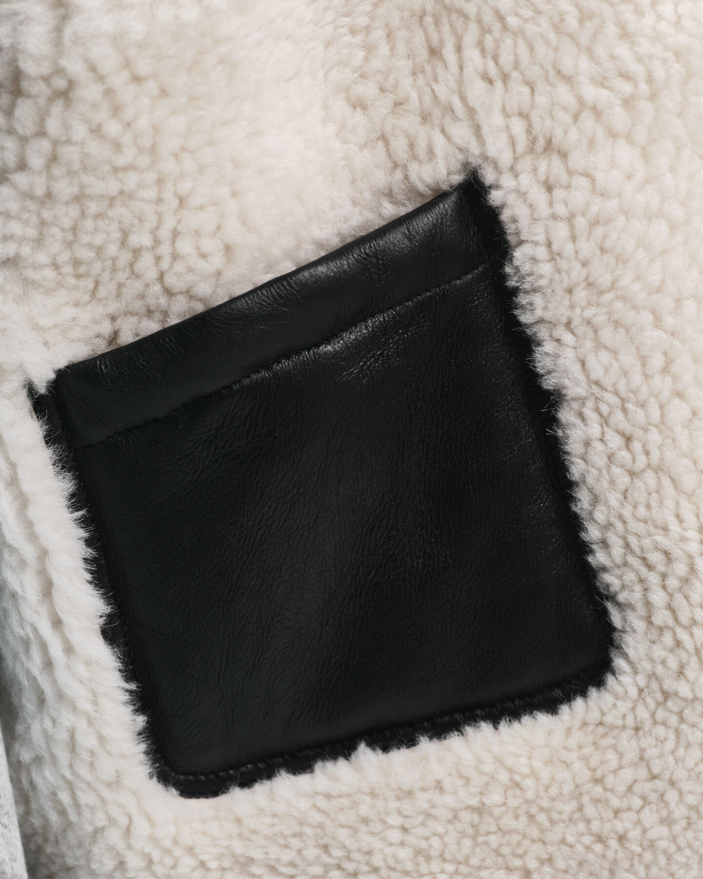 Cappotto in shearling