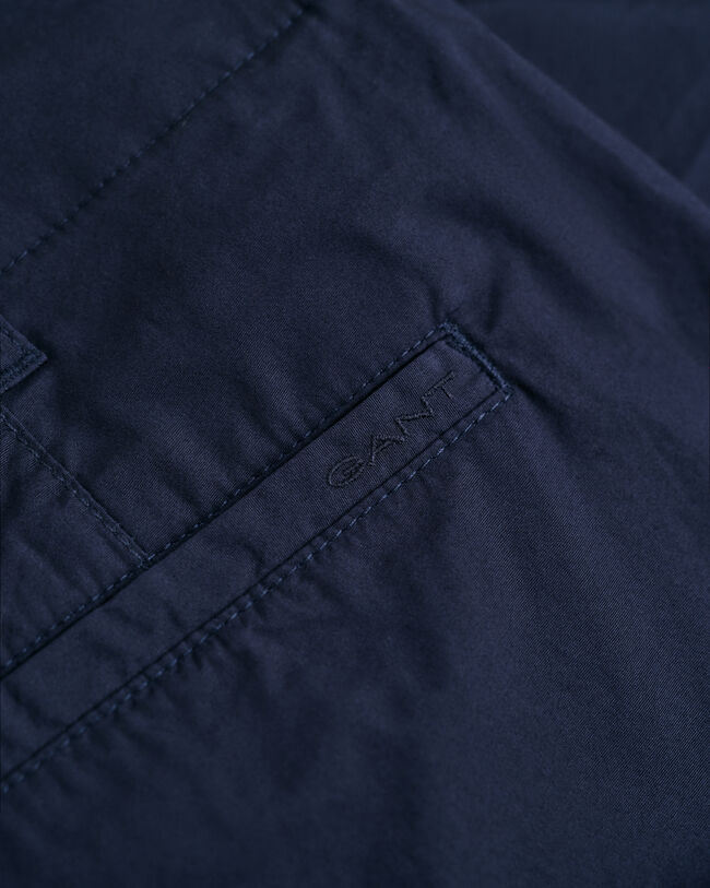 Pantaloni chino leggeri relaxed fit