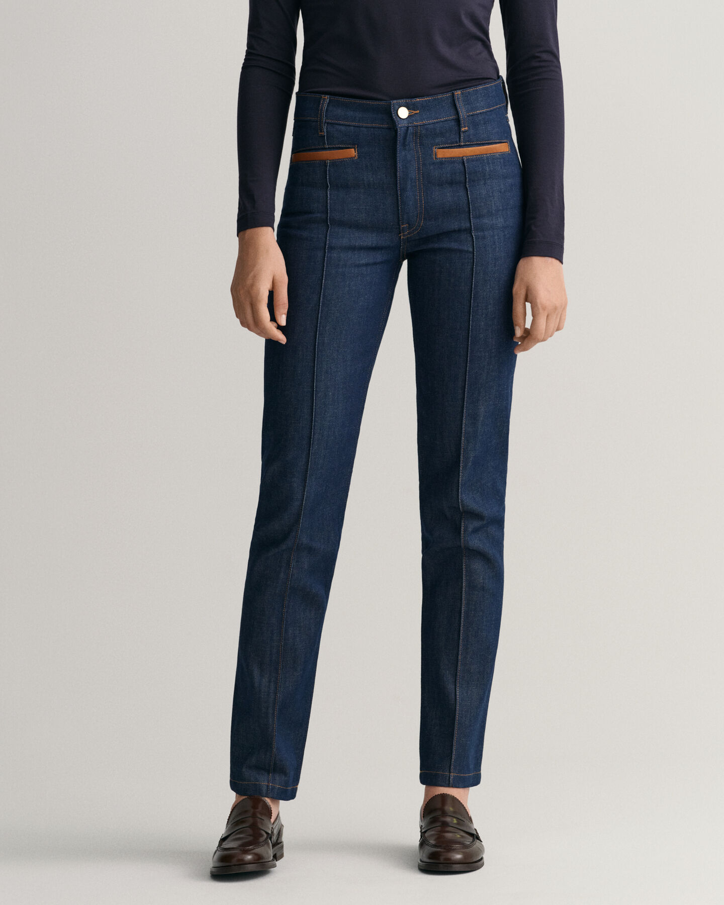Jeans con dettagli in pelle slim fit